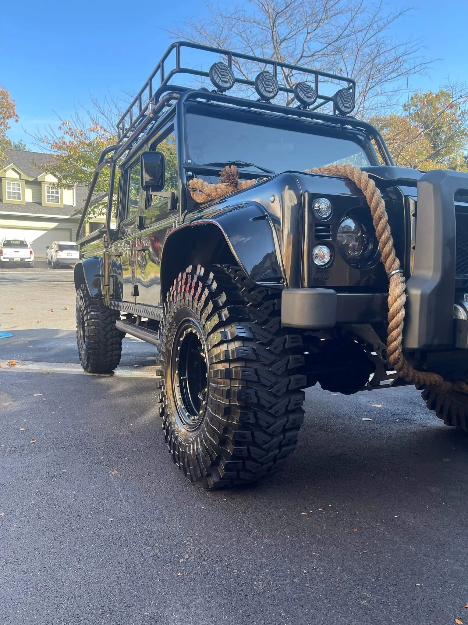 Land Rover Defender Full Auto Detailing.jpeg