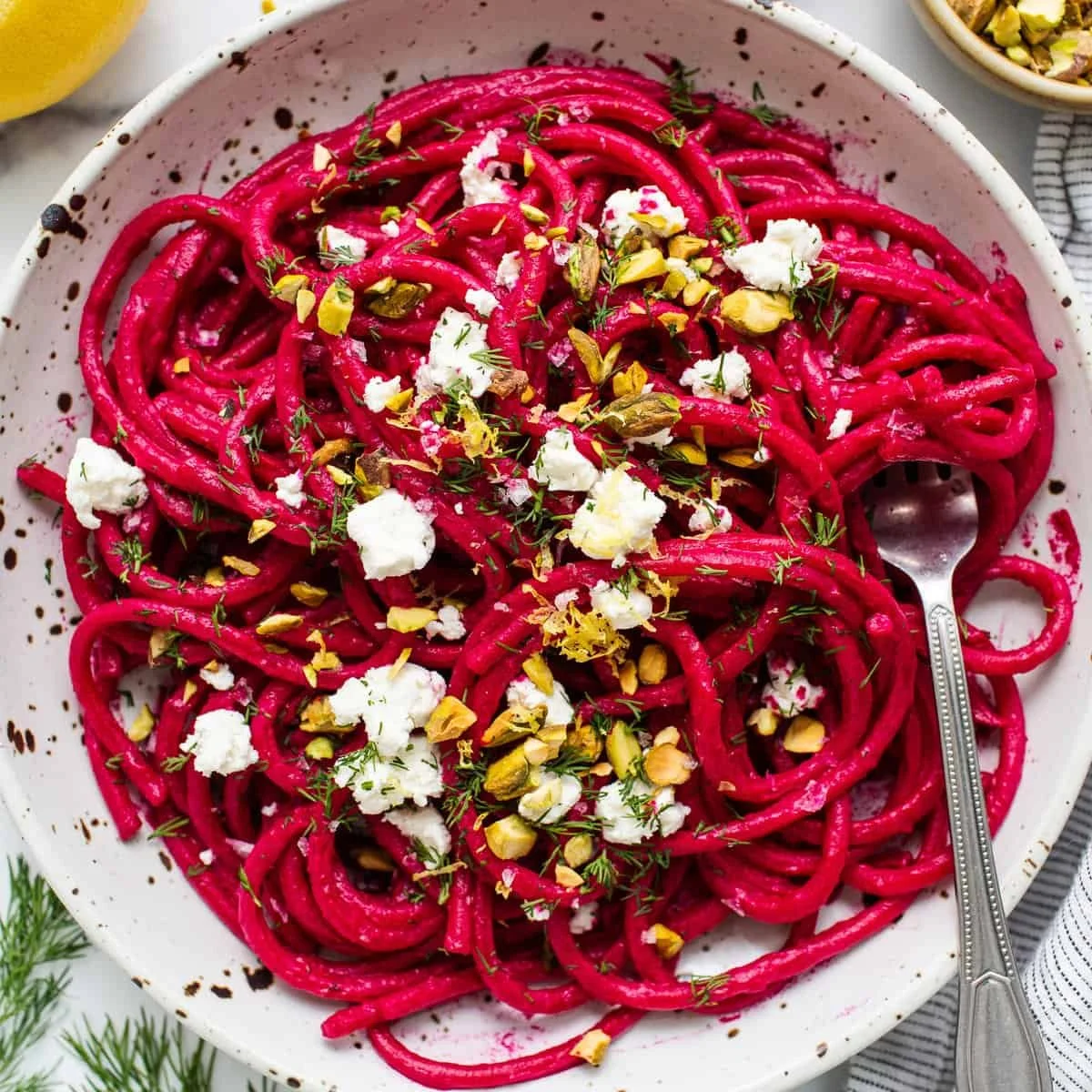 beetroot pasta.jpg