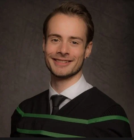 Dayton Bath, physiotherapy student ay MoveMed Physiotherapy in Kelowna