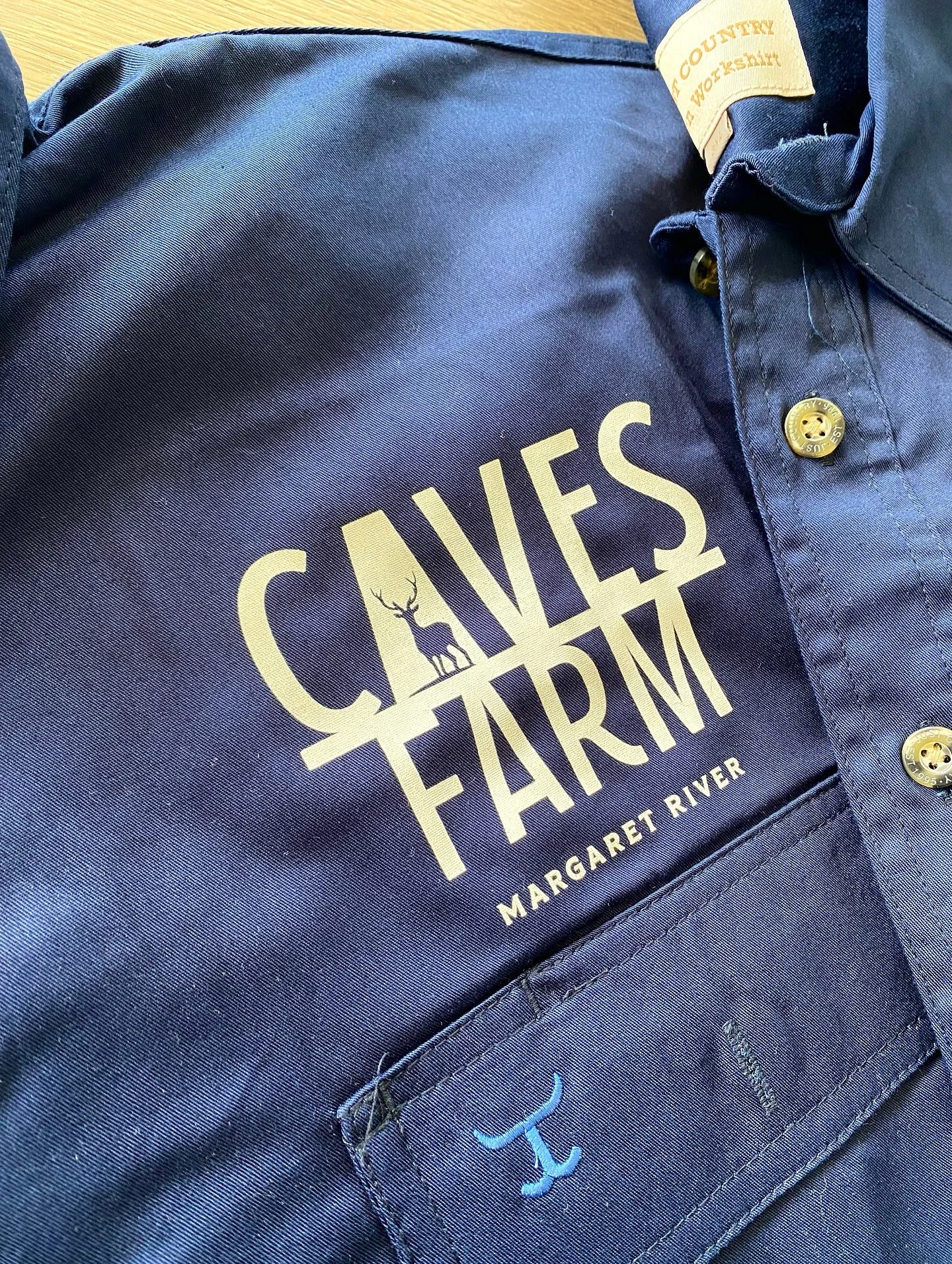 Stand out with custom branded uniforms! We can source a wide range of styles and garments to match your brand.
#uniforms #workwear #customapparel #uniformsupplier #garmentprinting #margaretriverregion #margaretriverregion #margaretriver_style