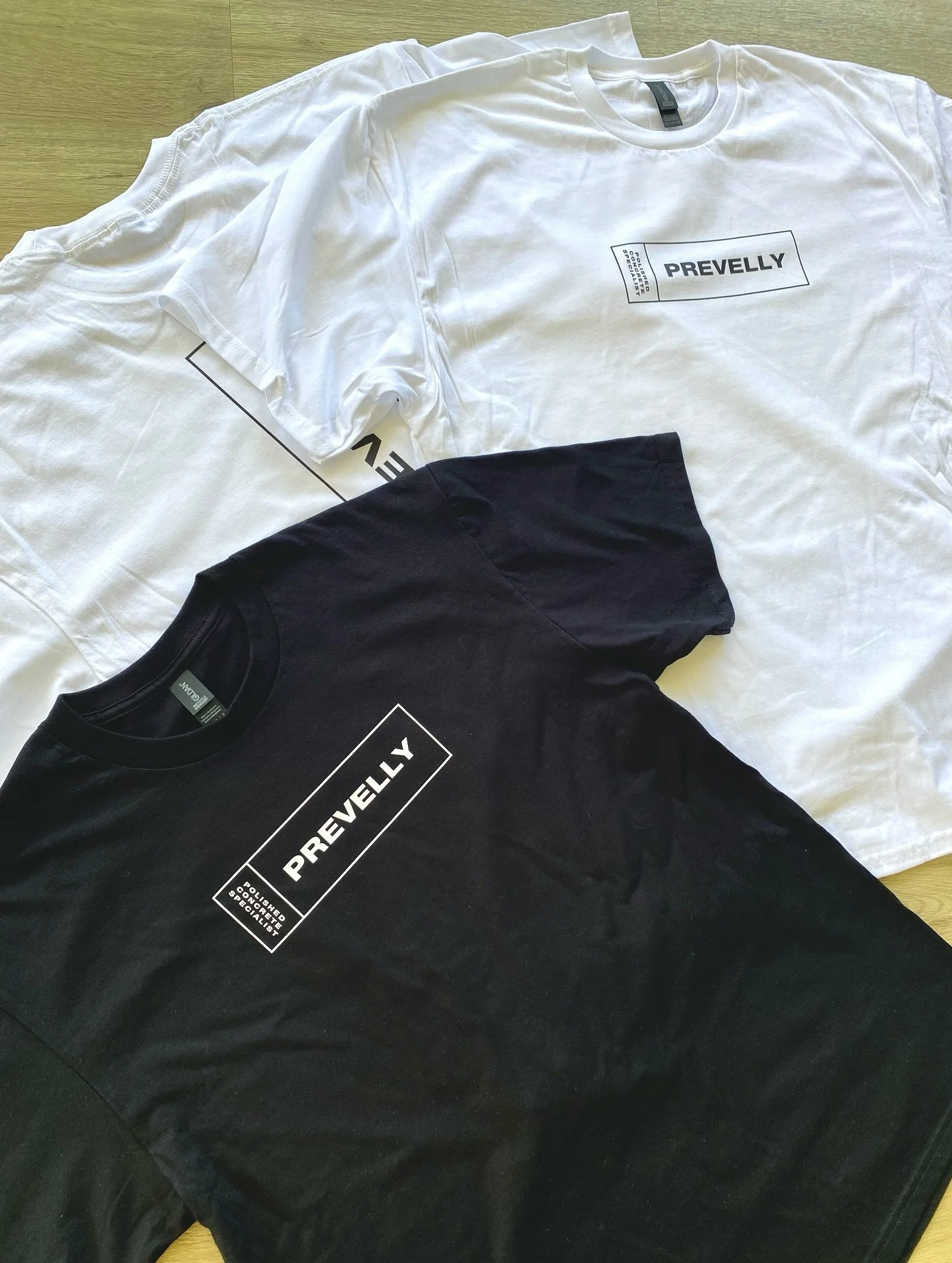 Hot off the press! Black and white colour ways for @prevelly.polishedconcrete ready in time for the warm weather ☀️