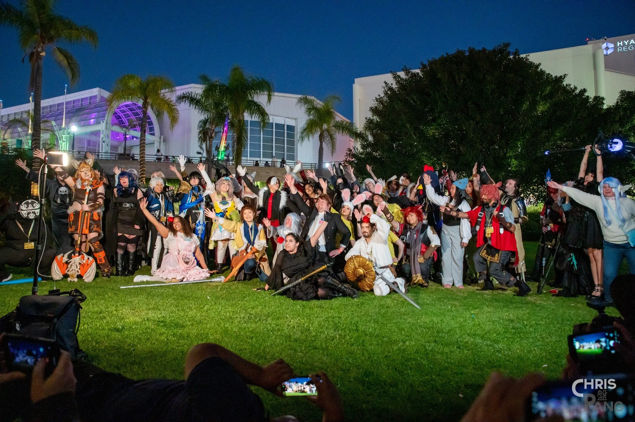 Highlights from the Final Fantasy XIV Gathering at ALA21 Day 2

Like the Uma gathering, it's near the end of the day so it got dark fast. Luckily, I had my lights. The Final Fantasy XIV Gathering photos from Day 2 are ready. You can find them on FB o