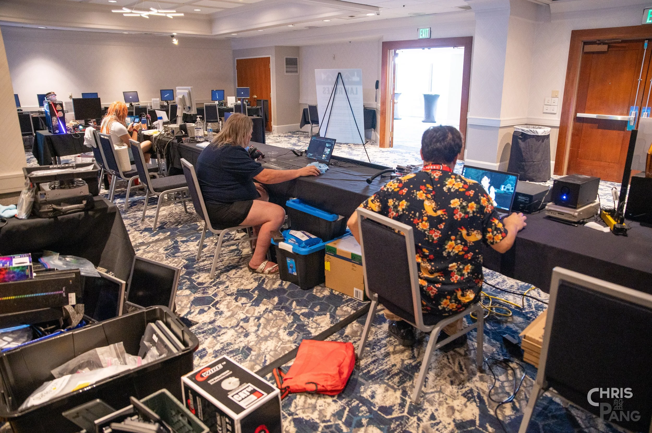 D1-Retro_LAN-ChrisP-12.jpg