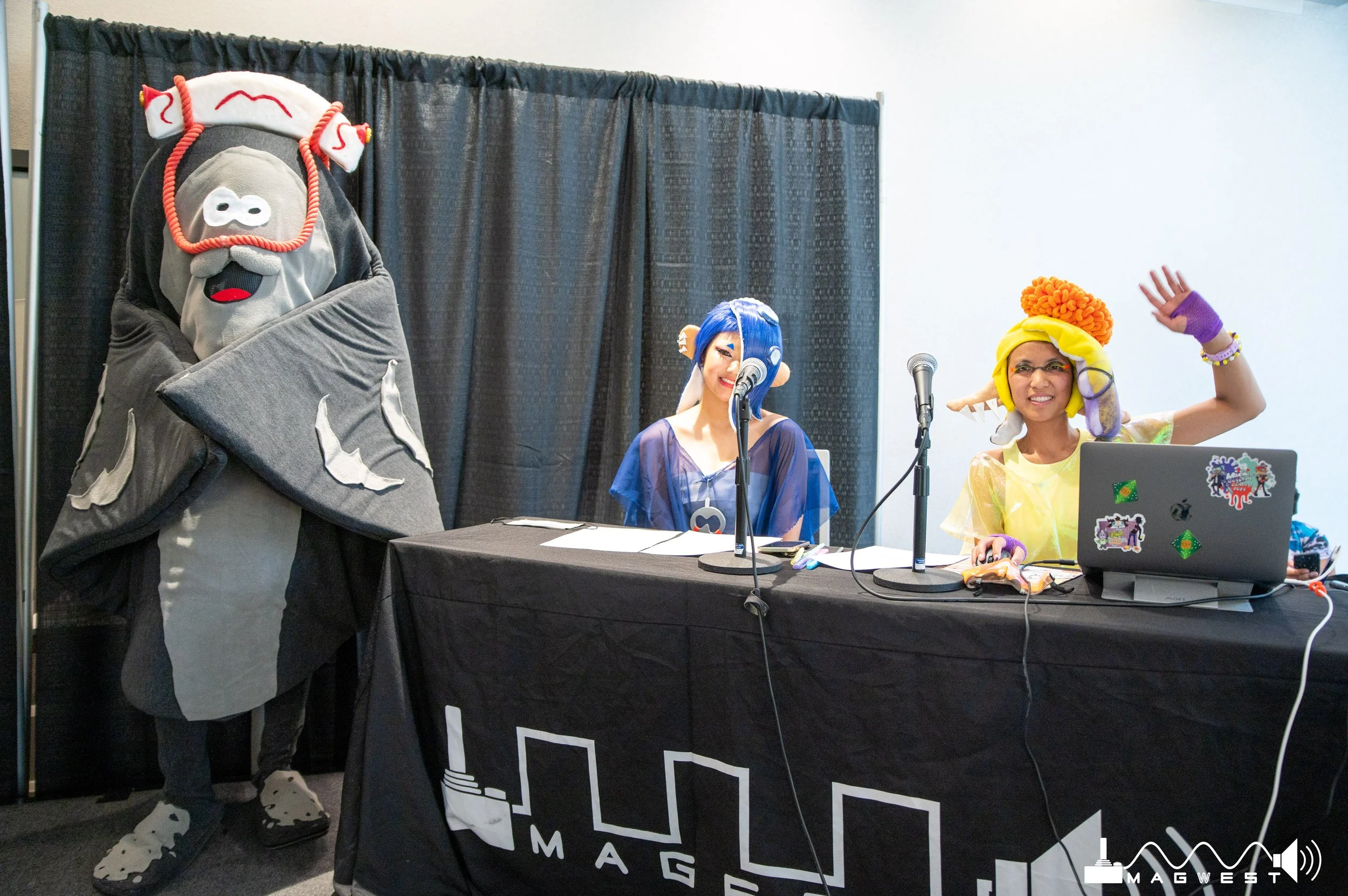 D2-cosplay_contest-3.jpg