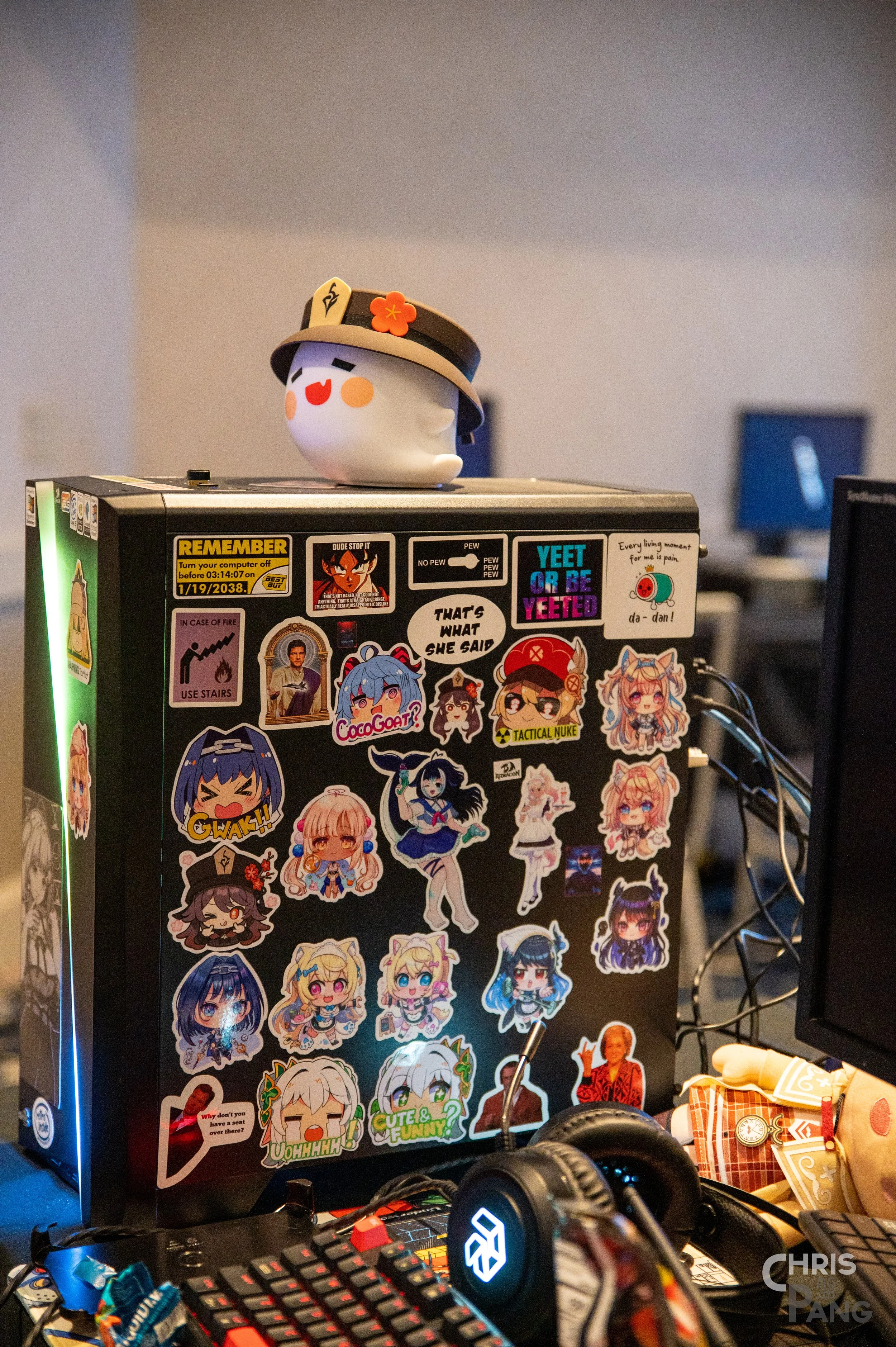 D1-Retro_LAN-ChrisP-5.jpg