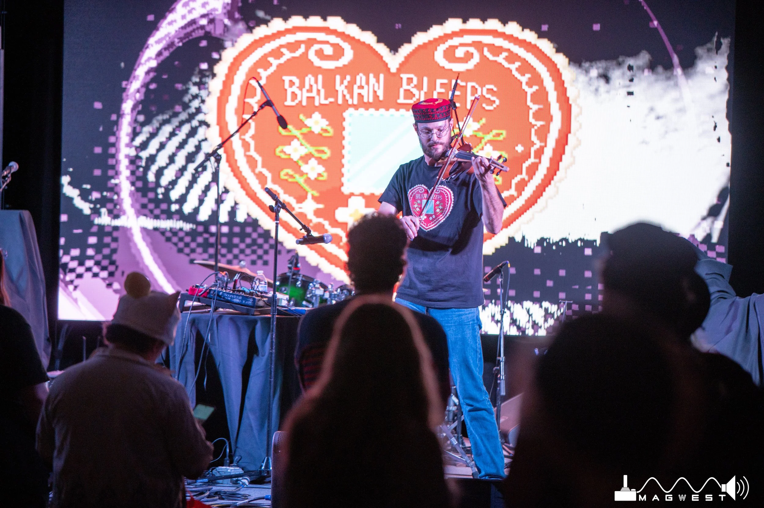 D1-balkan_bleeps-ChrisP-64.jpg