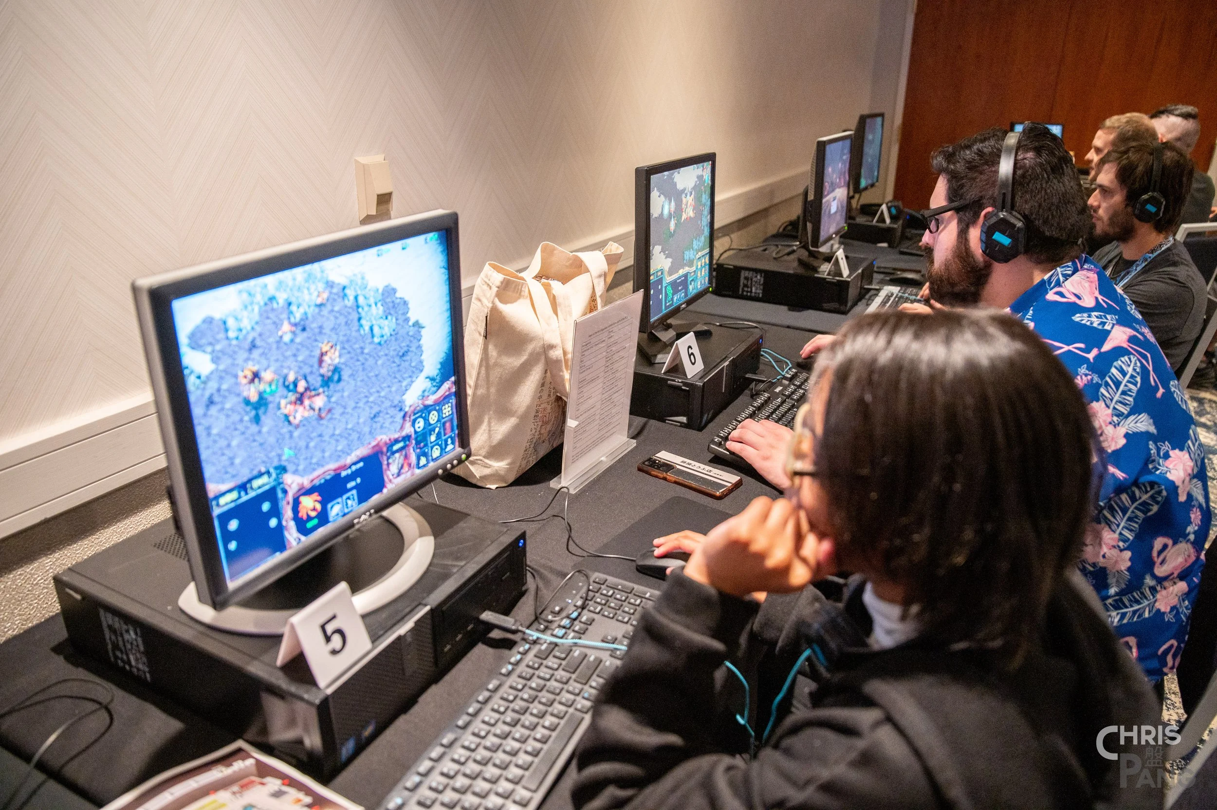 D1-Retro_LAN-ChrisP-18.jpg