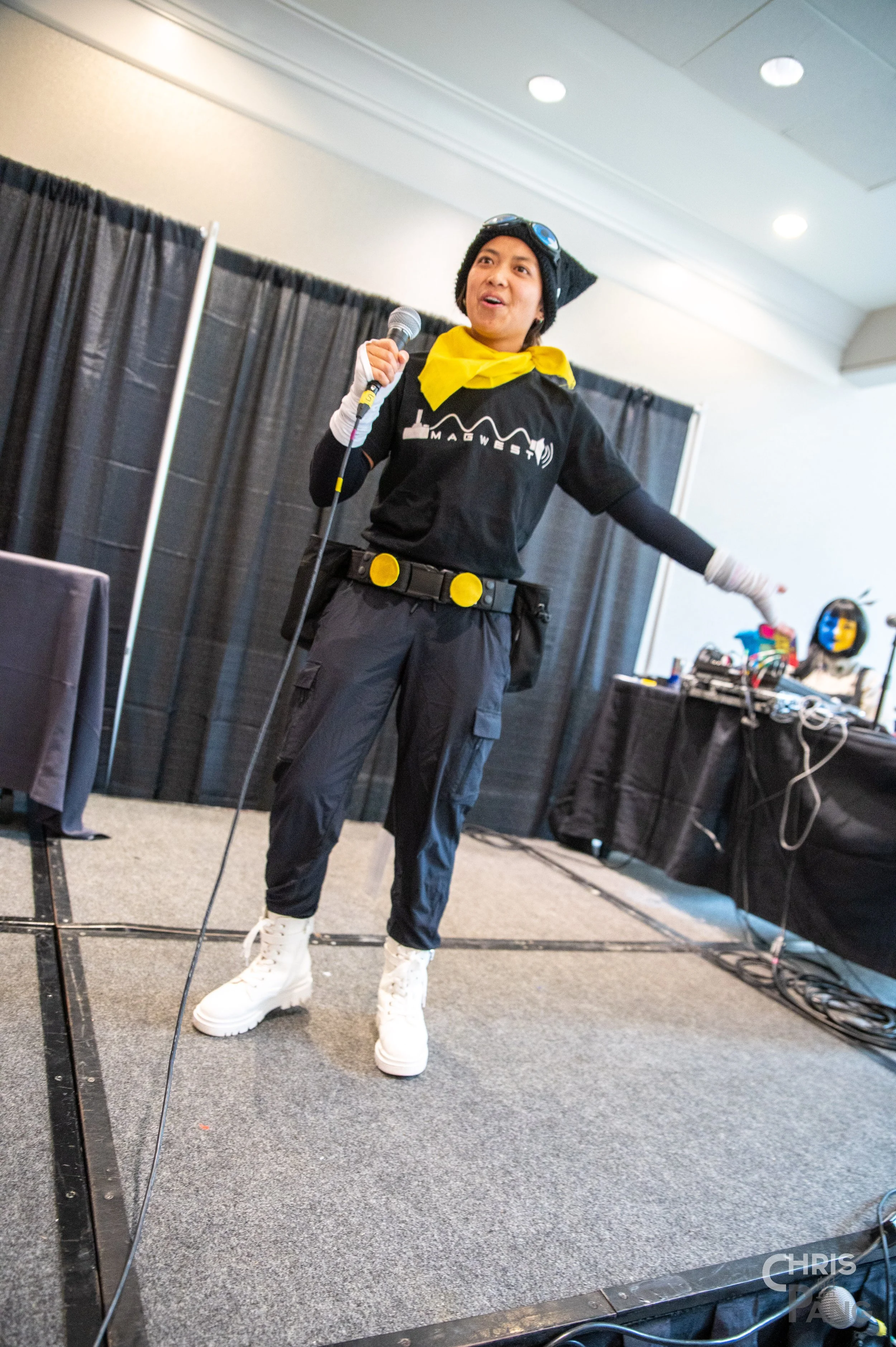 D2-Cosplay_Contest-ChrisP-5457.jpg