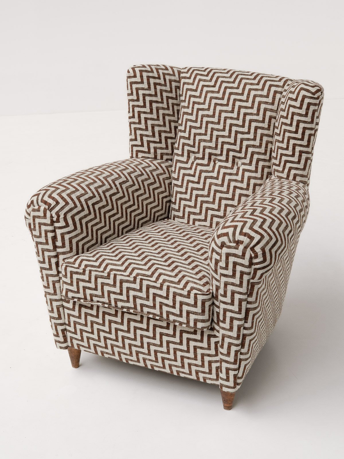 zigzag-italian-armchairs-2.jpg