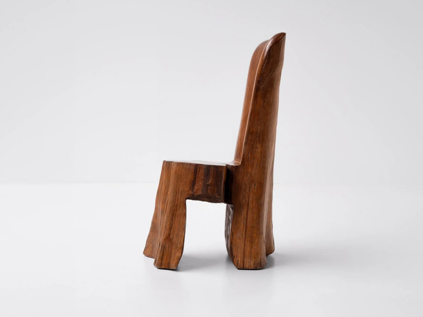 Hand-carved Chair in Solid Hardwood <br><br>