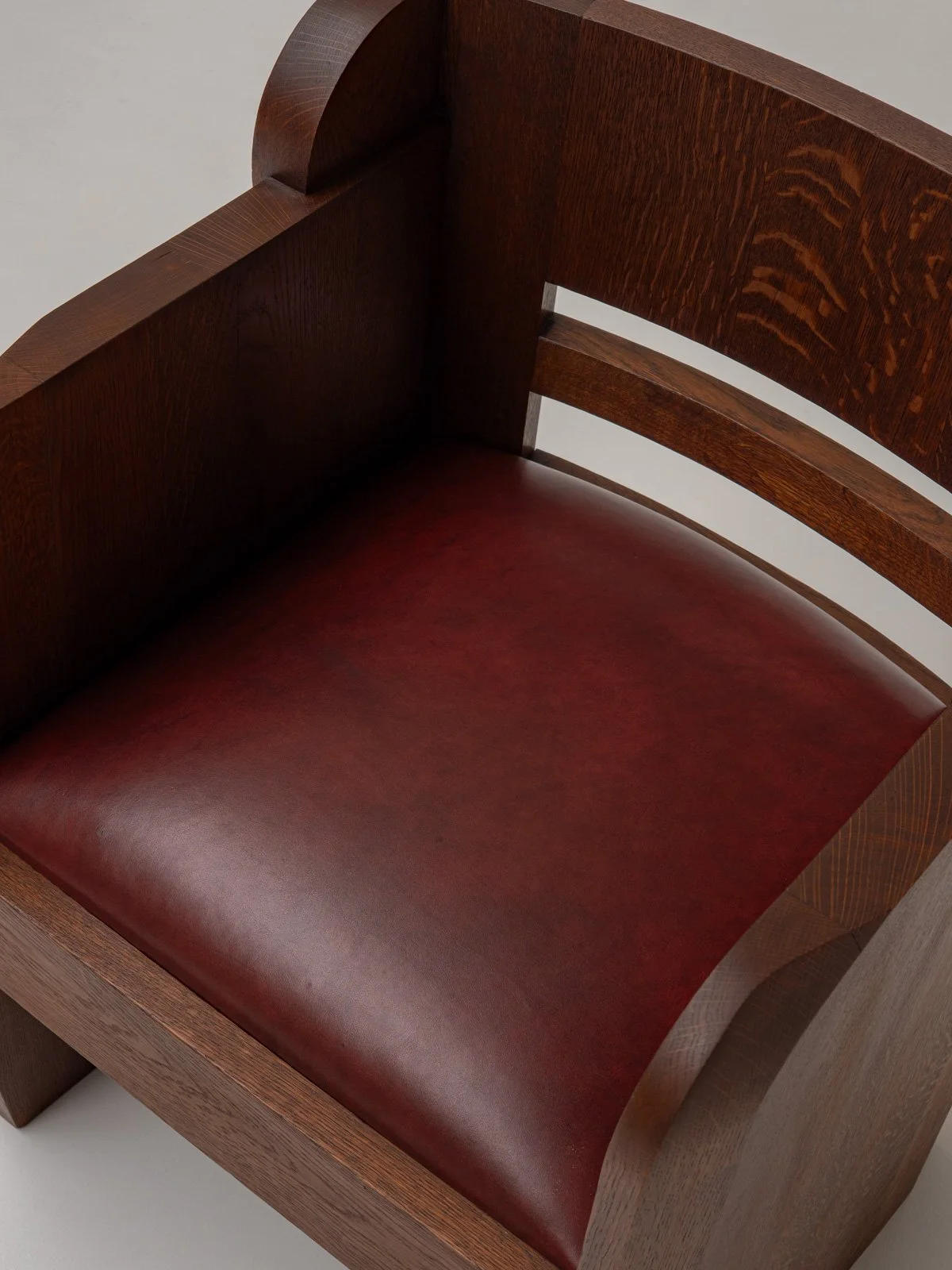dutch-art-deco-oak-armchairs-1930s-8.jpg