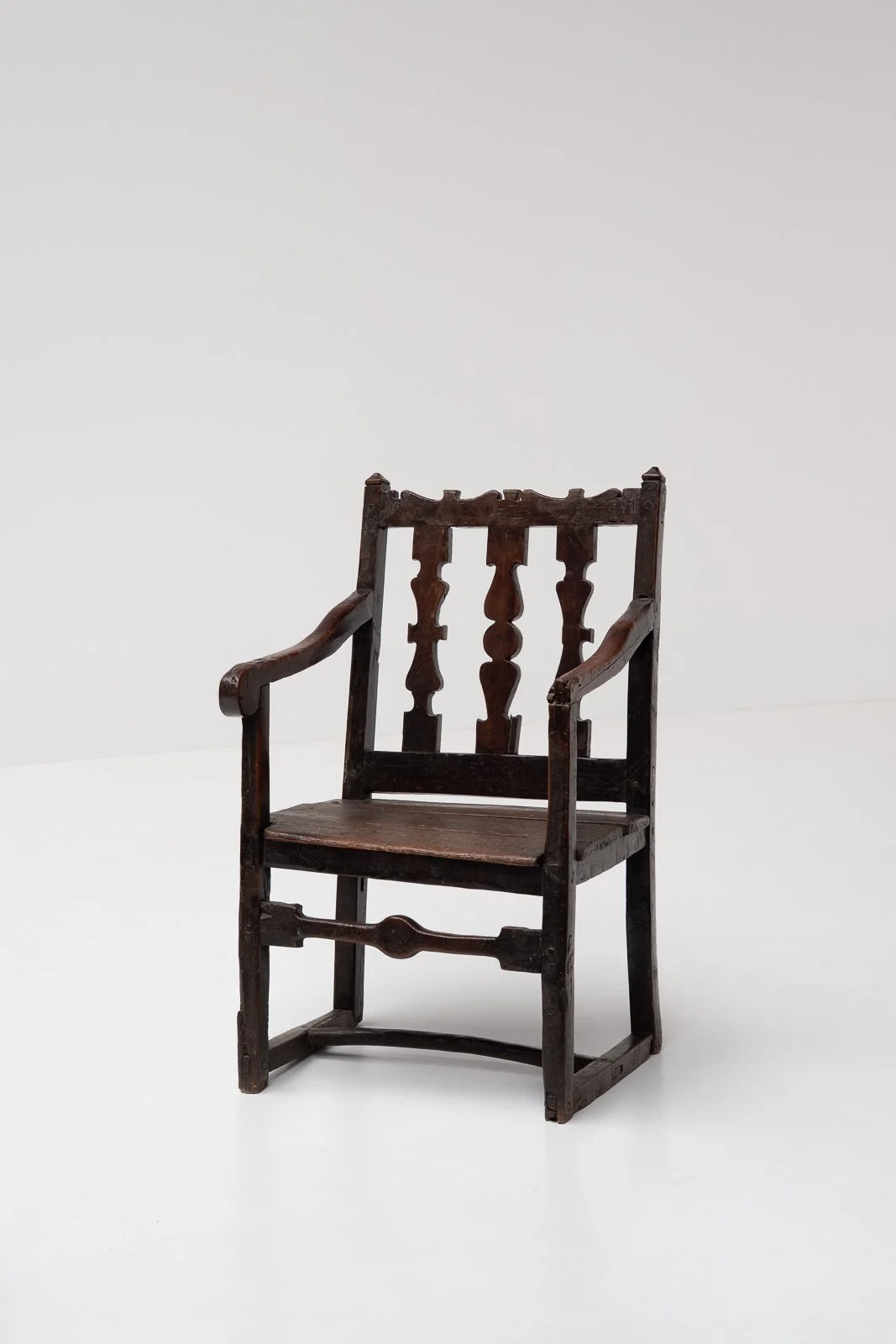 french-provincial-oak-armchair-12.jpg
