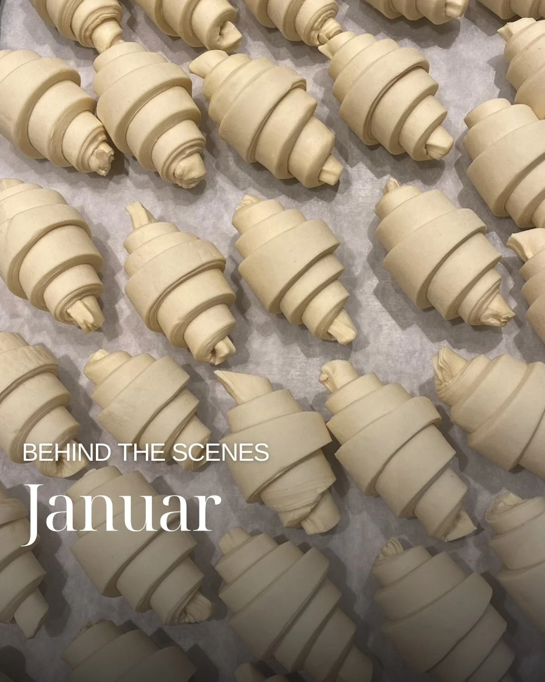 Unser Januar war kalt. Voll. Sch&ouml;n. S&uuml;&szlig;. 

Hier mal wieder ein paar Momente aus unserem Caf&eacute;-Alltag. Es lohnt sich bis zur letzten Slide durch zu swipen. 🫶🏻