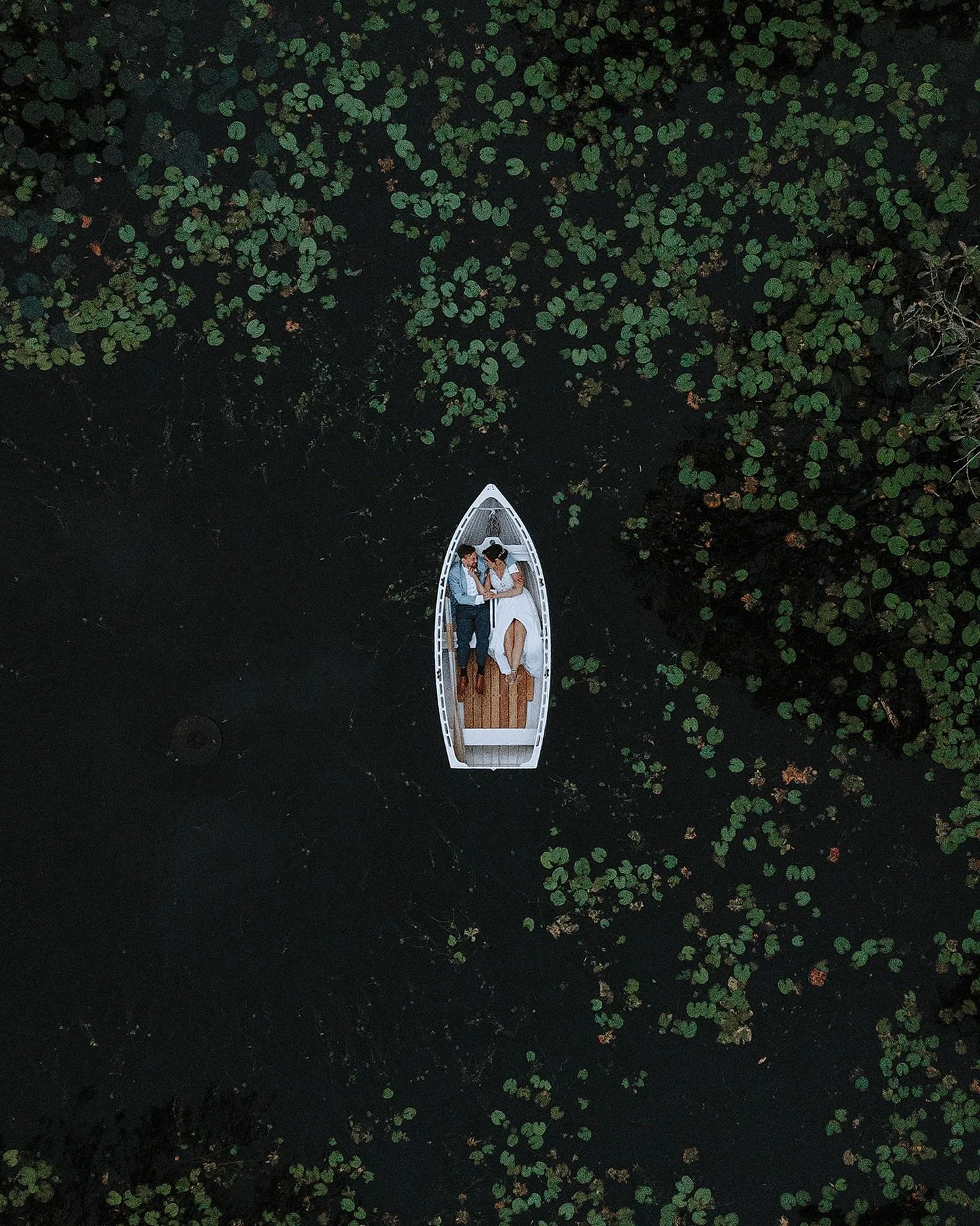 🌿 Marriage isn&rsquo;t about being grounded, it&rsquo;s about floating through life hand in hand&mdash;no matter where the journey takes you. Madi and Joel took it literally. @the_prideaux_estate 

#goyaweddings 
#brisbaneweddingphotographer #brisba