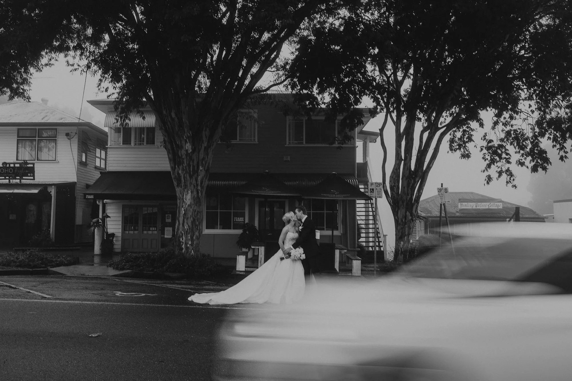 super-8-brisbane-wedding1.jpg
