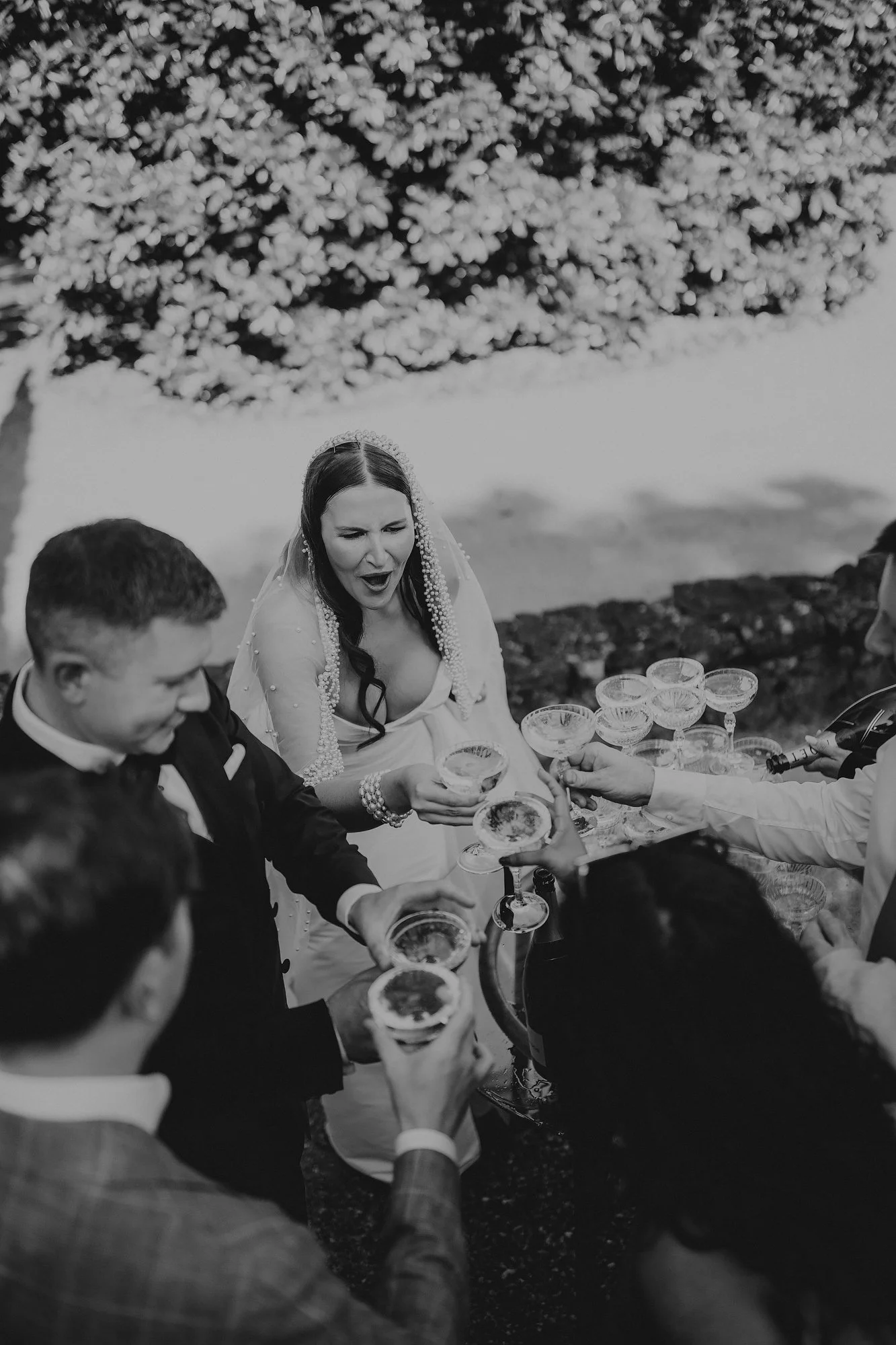 Deux-Belettes-wedding-photographer2.jpg