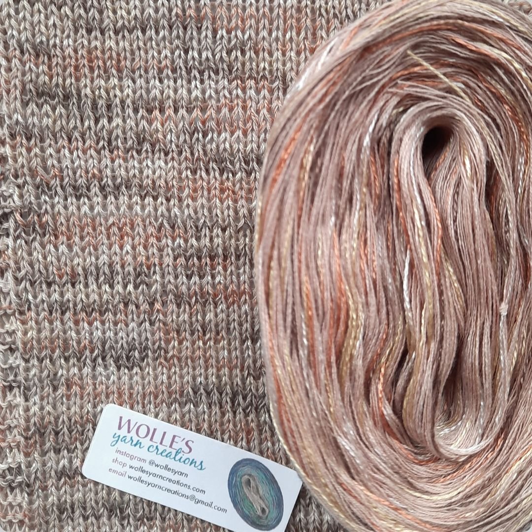 Happy Cyber Monday! Our new variegated yarns are here: super soft fingering weight yarns with a silky feel. 😀 See all of them in our shop and order yours today: wollesyarncreations.com 
.
.
.
.
.
.
.
#happyholidays #christmasgift #winter #wintertime