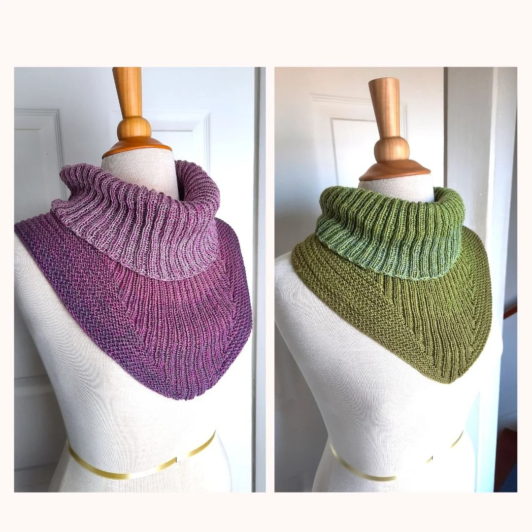 Here are two Treppenviertel cowls (design by @nicolor.de ). Love the pattern. It is an easy and fun knit. Yarn: 1 x 100 gr Cotton/Bamboo each. I used LAVENDER and GREEN. Yarn is on our website wollesyarncreations.com 
.
.
.
.
.
.
.
.
#shawlknitter #s