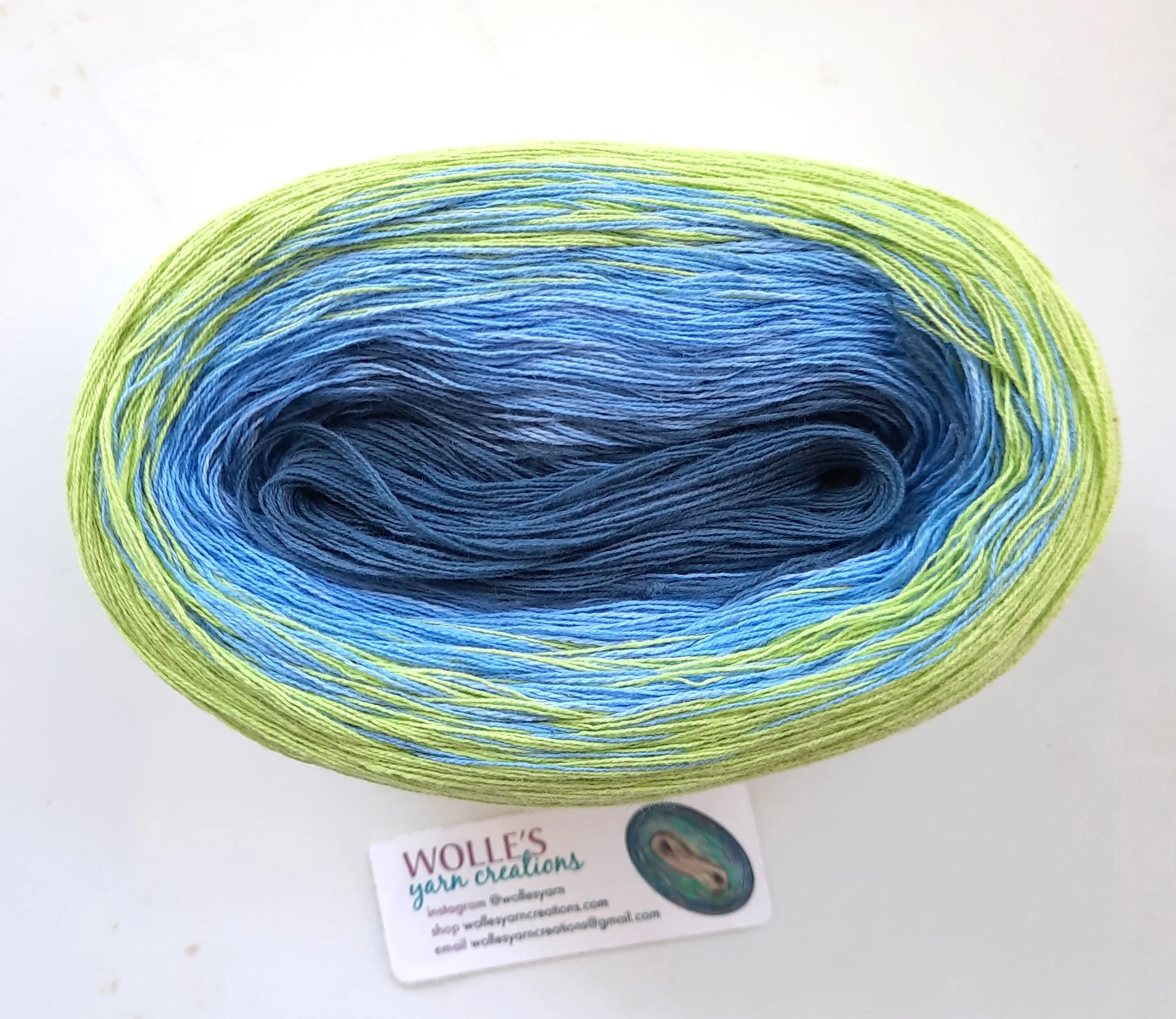 WAVES, gradient yarn for knitting and crochet — Wolle's Yarn Creations