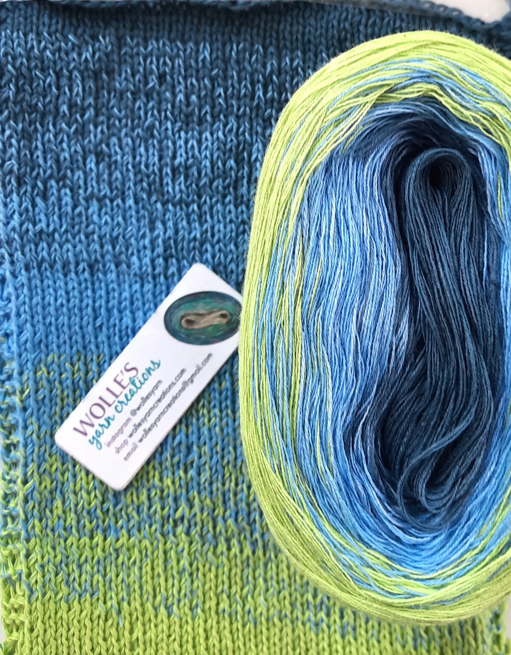 WAVES, gradient yarn for knitting and crochet — Wolle's Yarn Creations