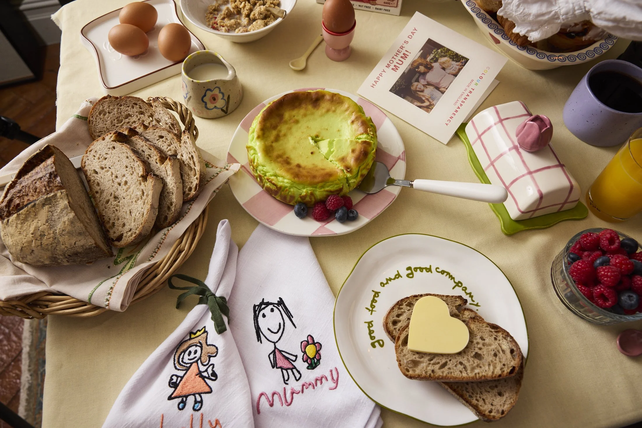 Q425_Mday table scaping_102_RETOUCHED.jpg