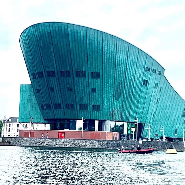 Architecture at its best - Nemo Museum Amsterdam! 
#nemoansterdam #architecture #design