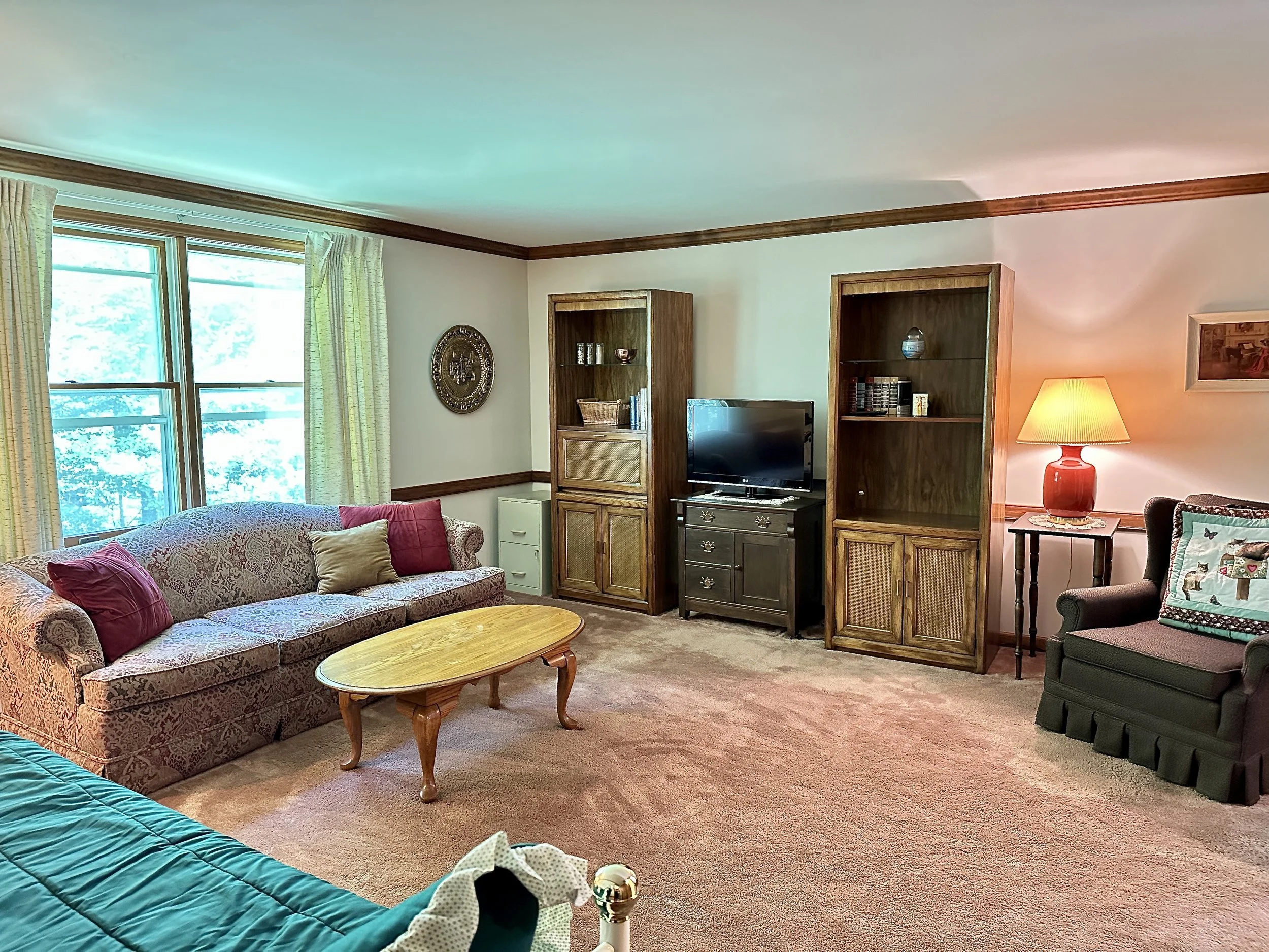 2nd floor in-law suite living room
