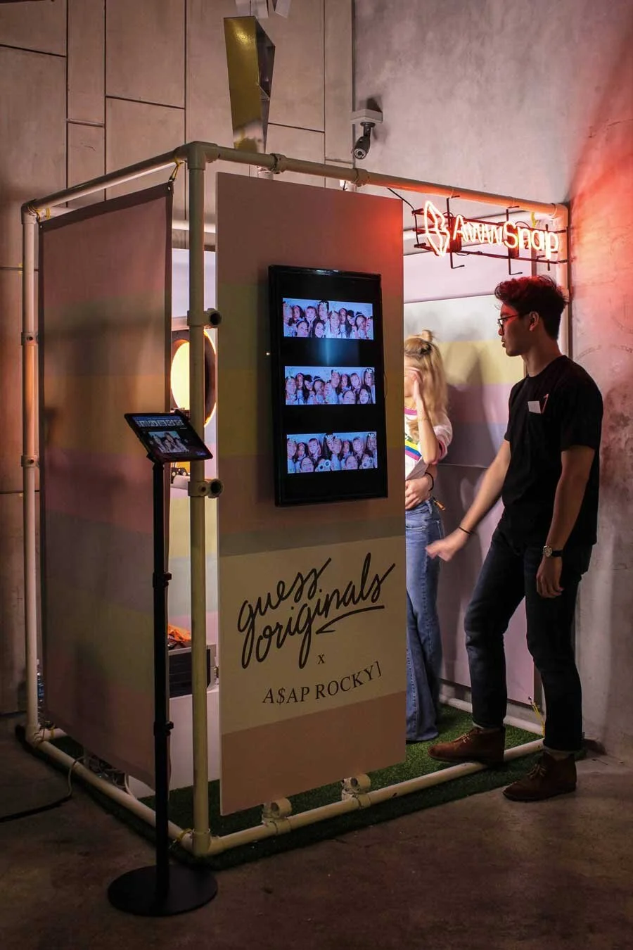 B-BOOTH | Photo Booth in a Box