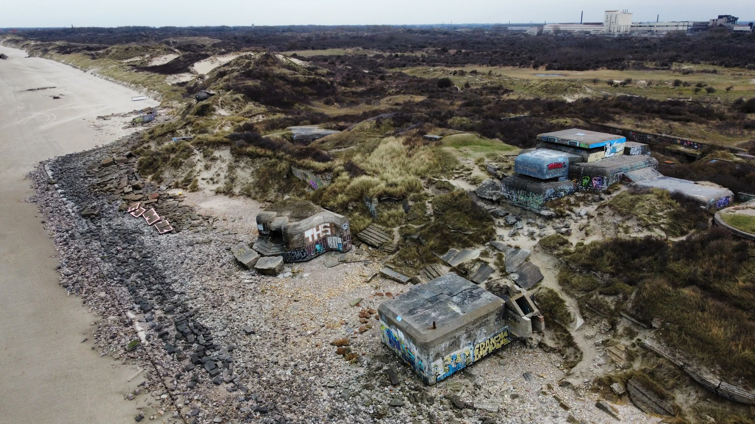Flying over Leffrinckoucke battery
