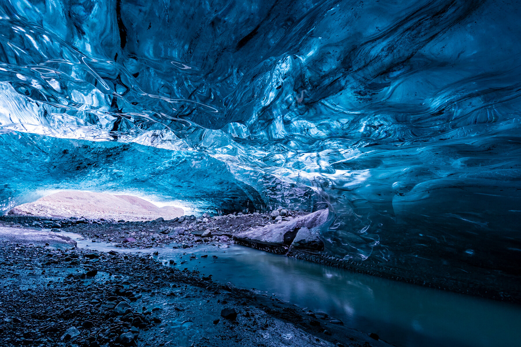 20200122 IceCaves 0214-HDR.jpg