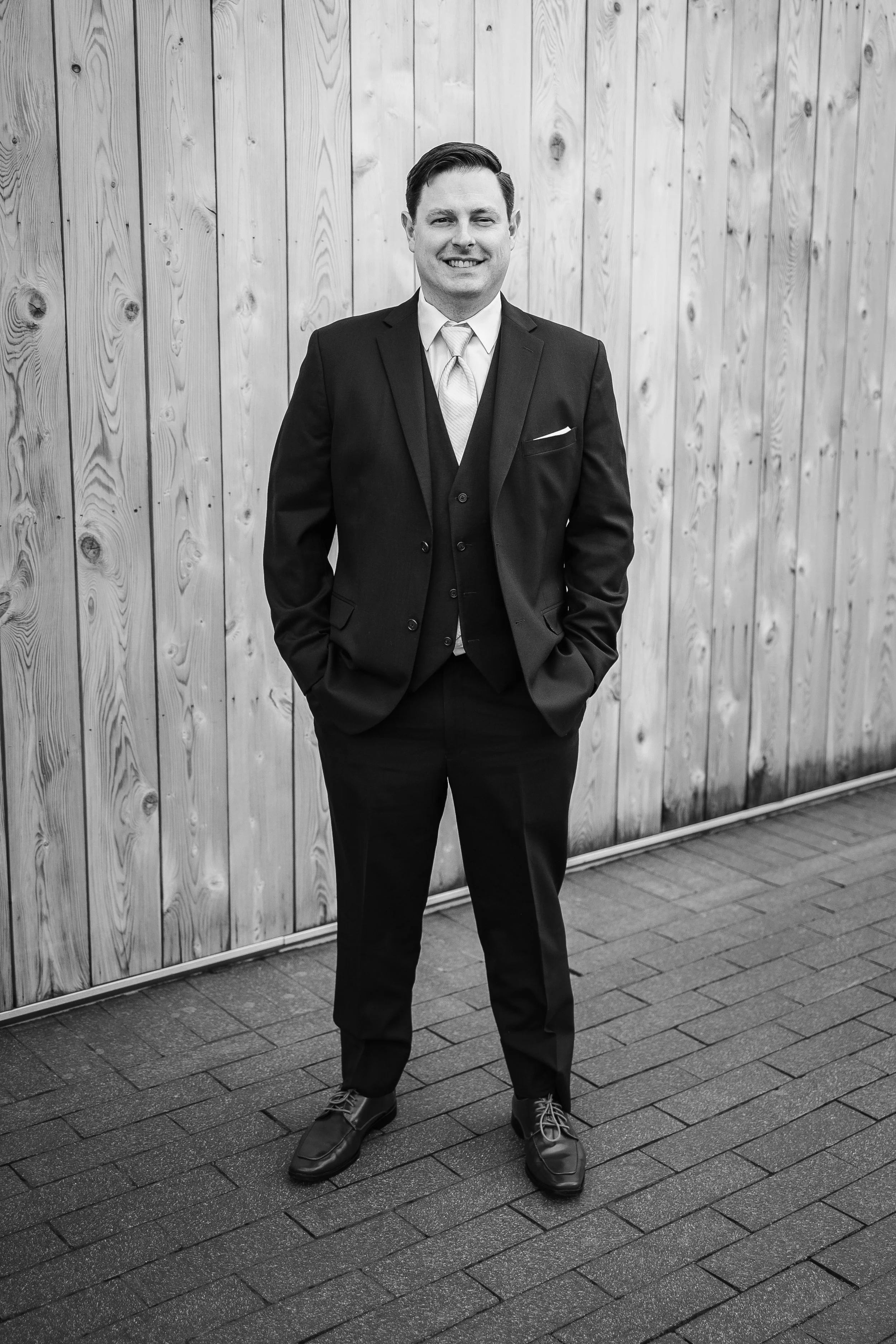 Getting Ready & First Look B&W (7 of 54).jpg
