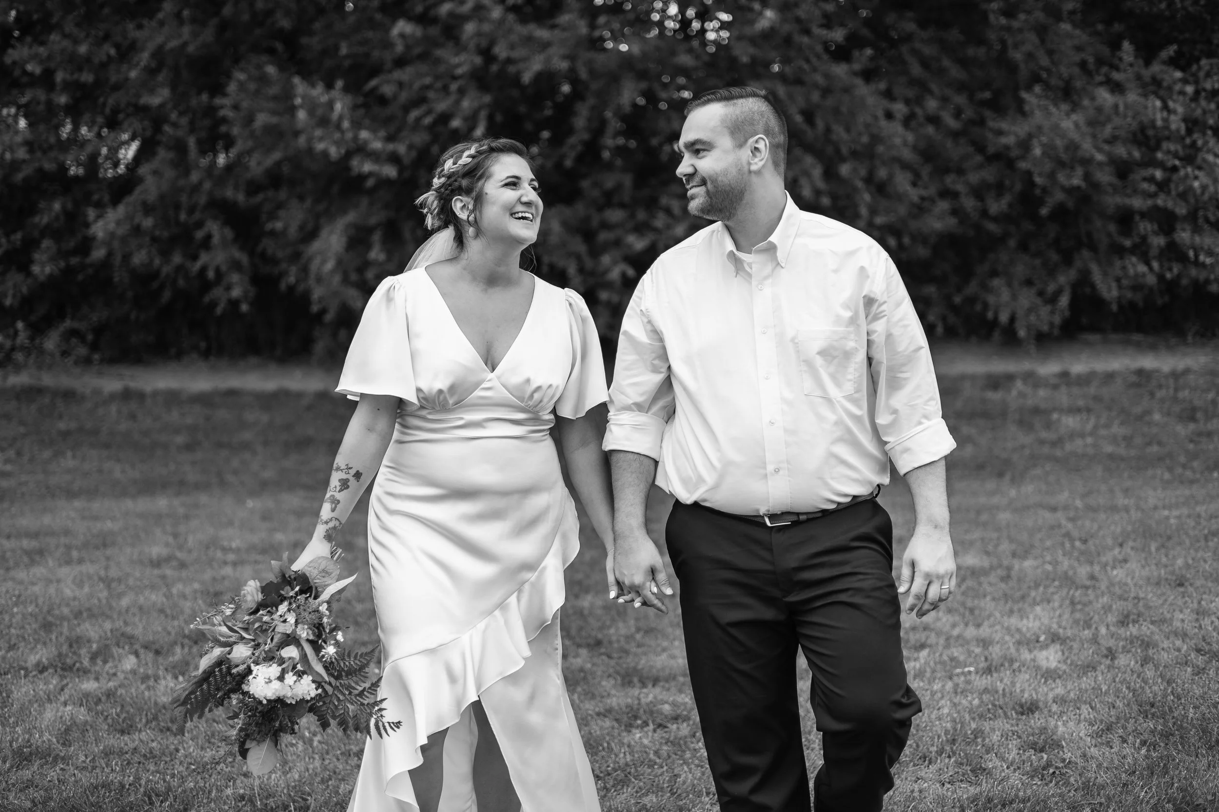 Family & Bridal Party B&W-104.jpg
