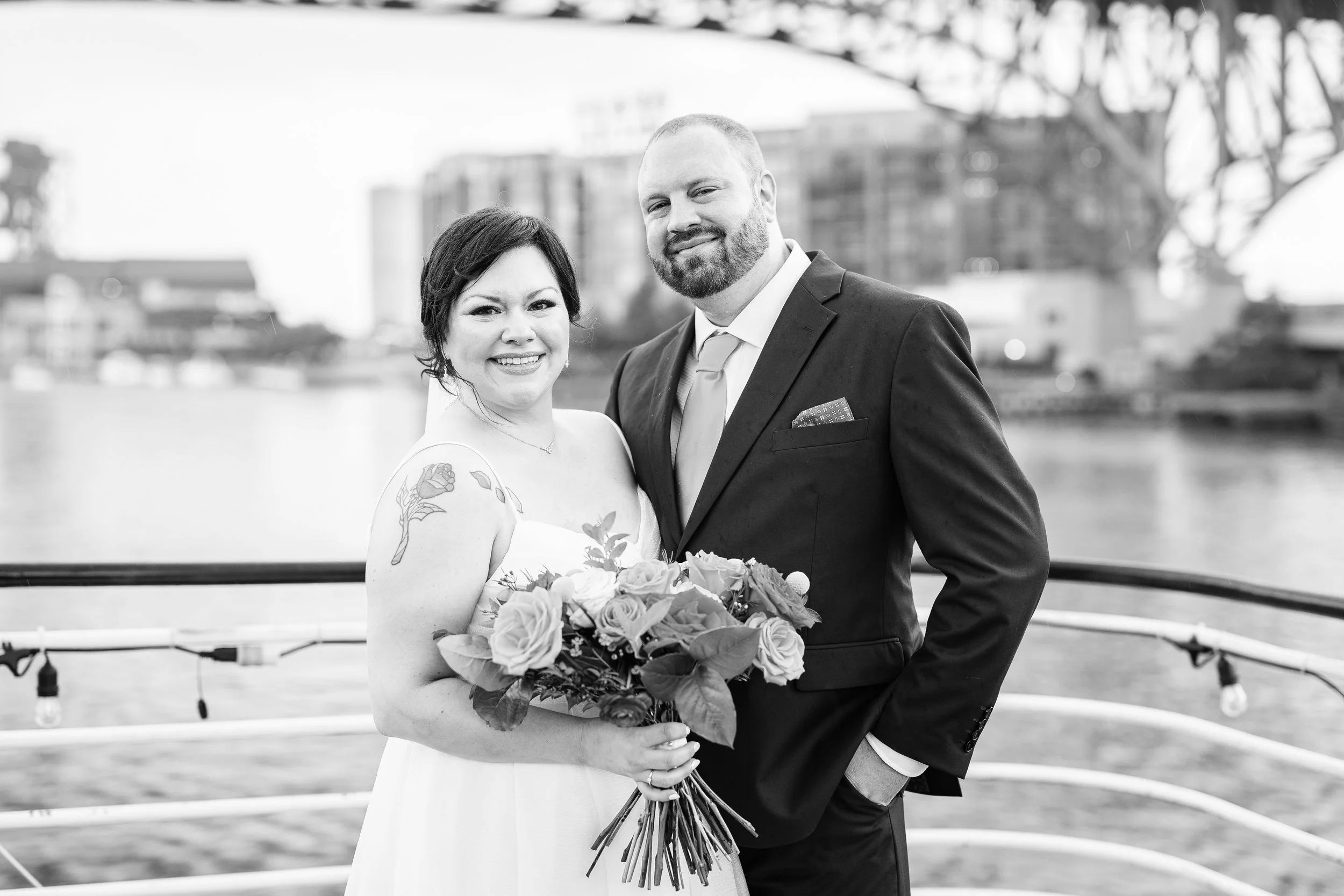 Bride & Groom BW-7.jpg