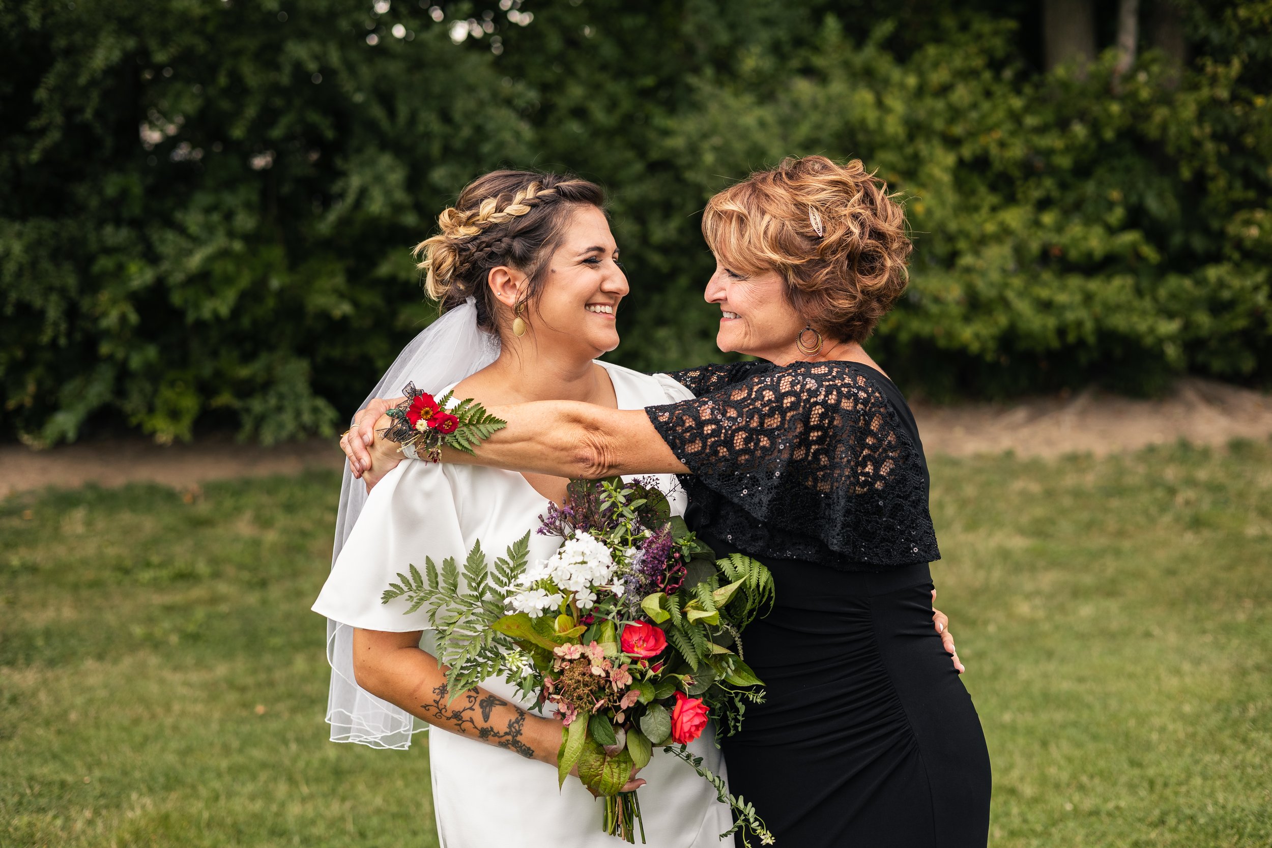 Family & Bridal Party-19.jpg