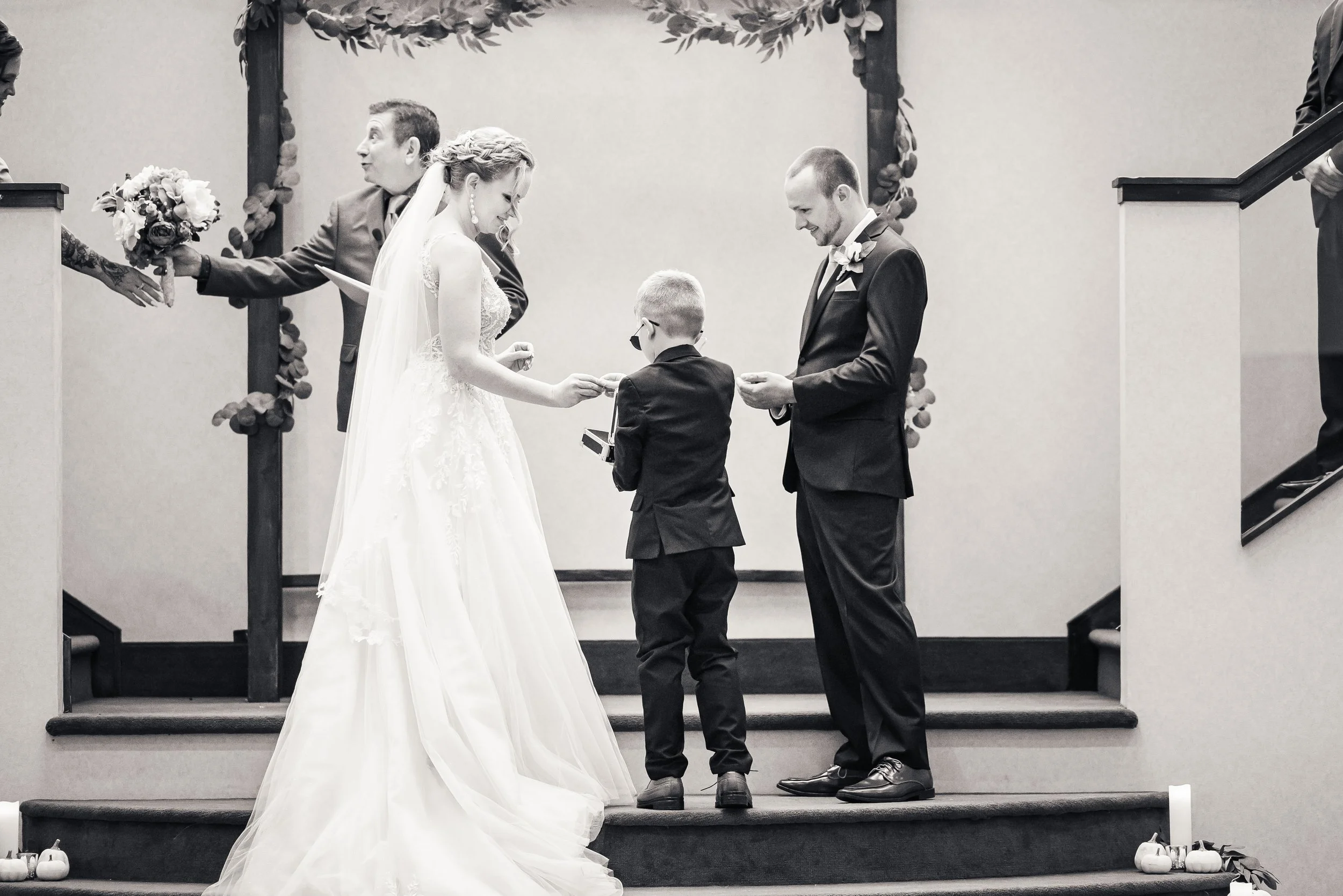 Ceremony - B&W-46.jpg