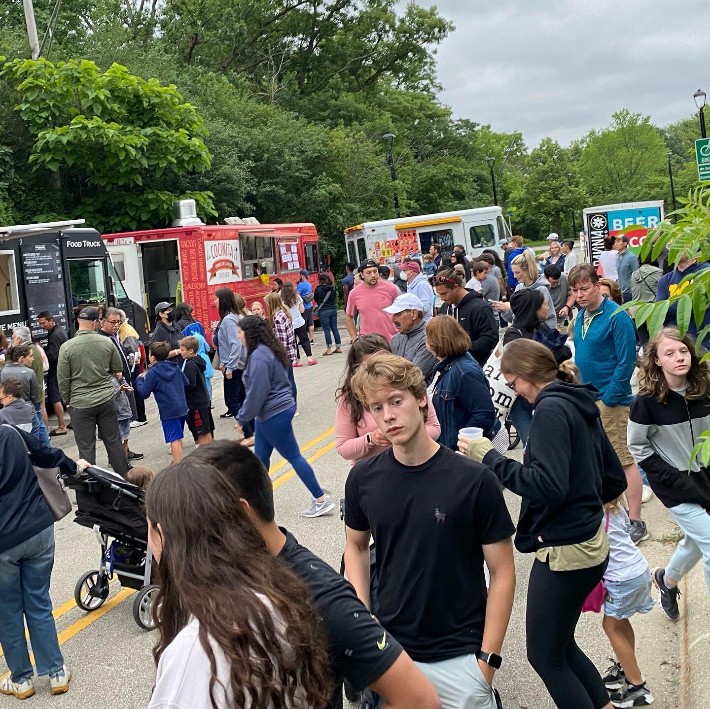 We are so excited for tonight&rsquo;s Ravinia Food Truck Thursdays event! We are packing extra food to avoid selling out&hellip;but come early to avoid long lines! Jens Jensen Park in Highland Park, 4:30-8:30 PM