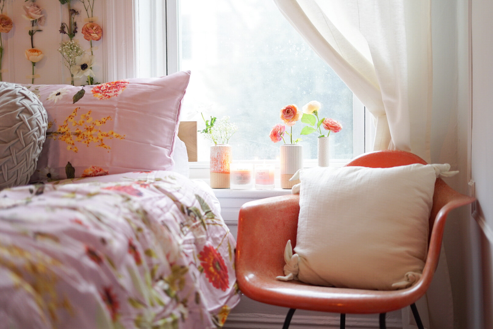 FloralBedroom_14.jpg