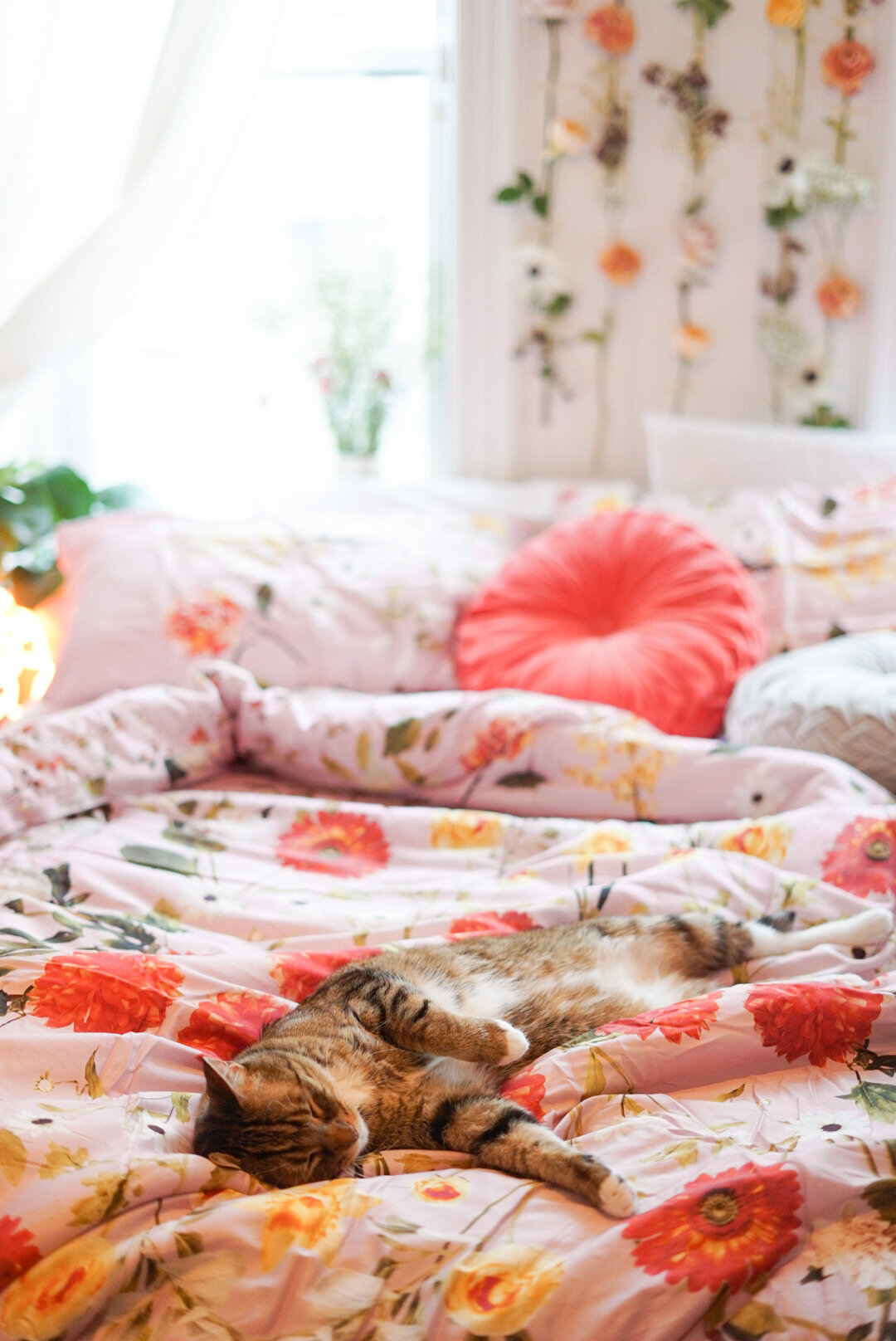 FloralBedroom_20.jpg