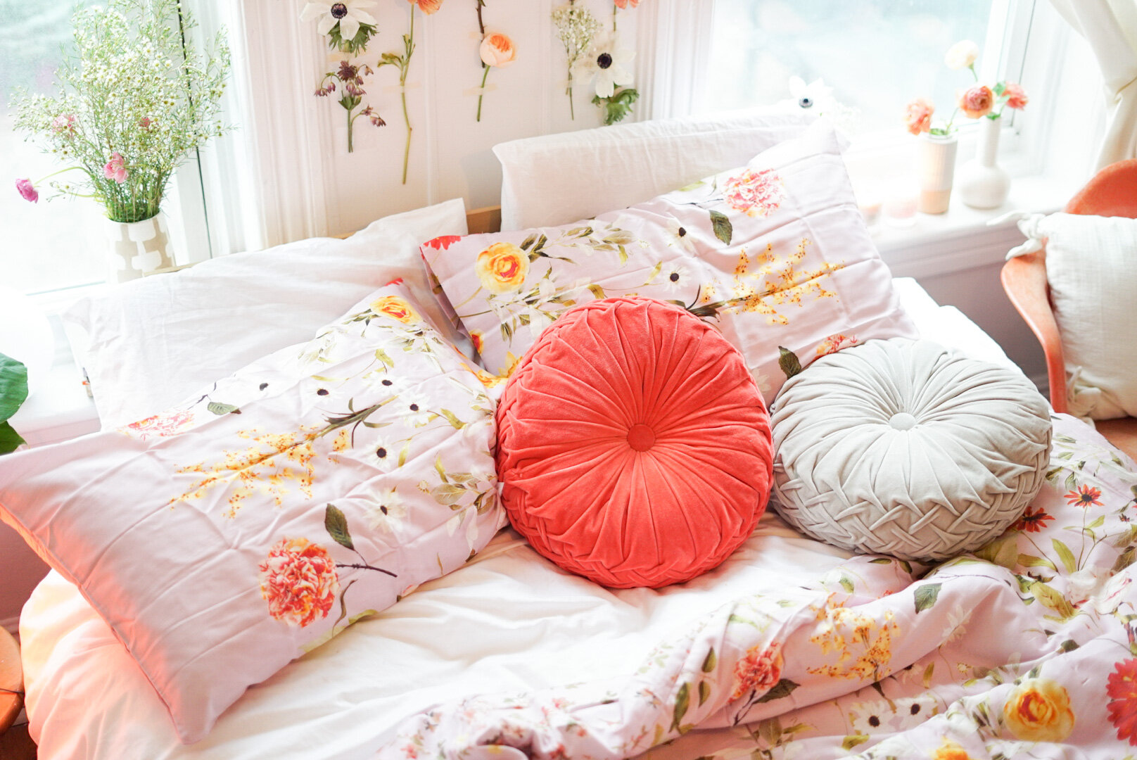 FloralBedroom_21.jpg