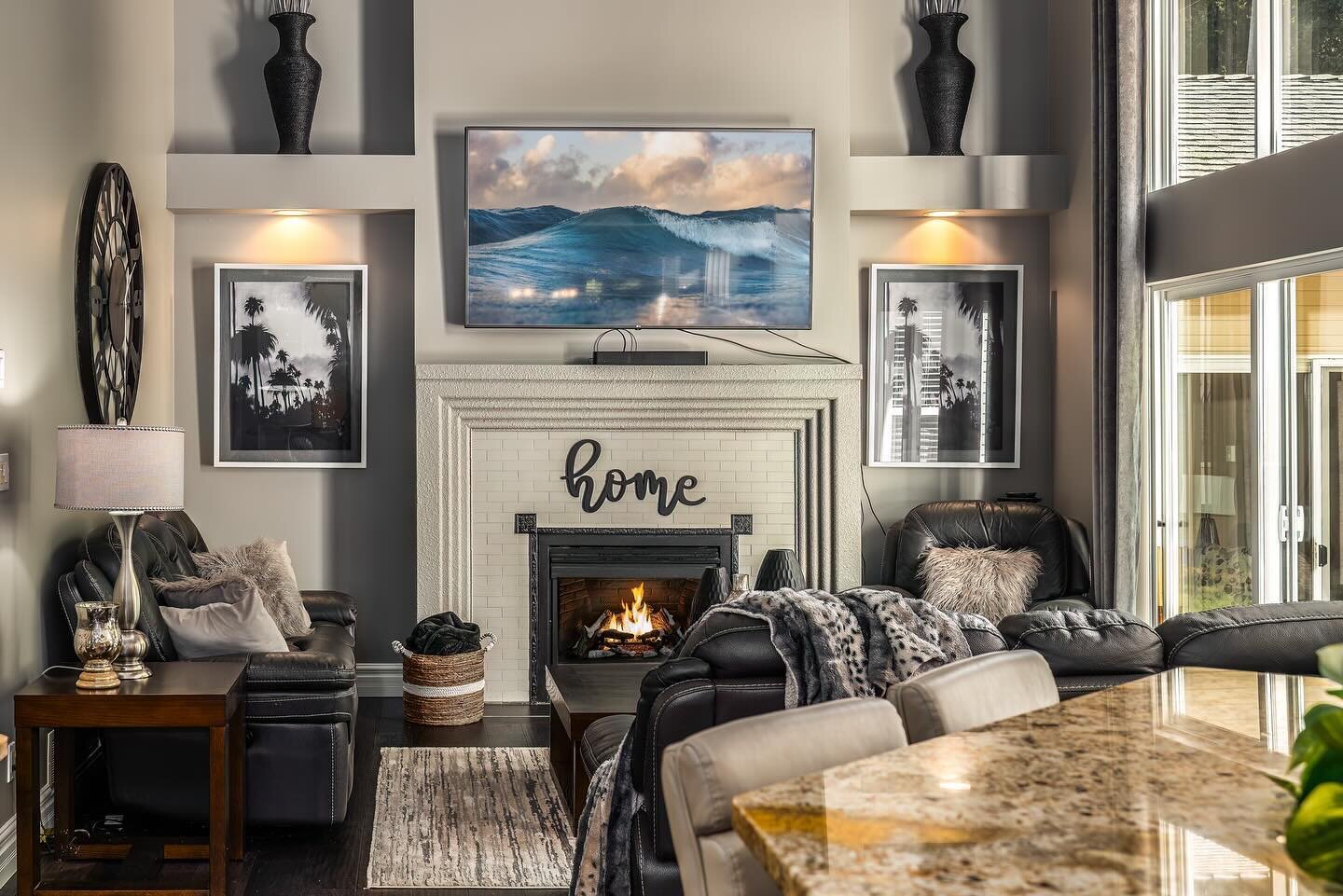 Snuggle up in style 📸🛋️🕯️

www.innovativepropertymedia.com

#nanaimo 
#vanislephotographer 
#vancouverisland 
#localbusiness 
#livingroom 
#living 
#comfort 
#photooftheday 
#photographer 
#centralisland 
#flambient 
#propertyphotography 
#realest