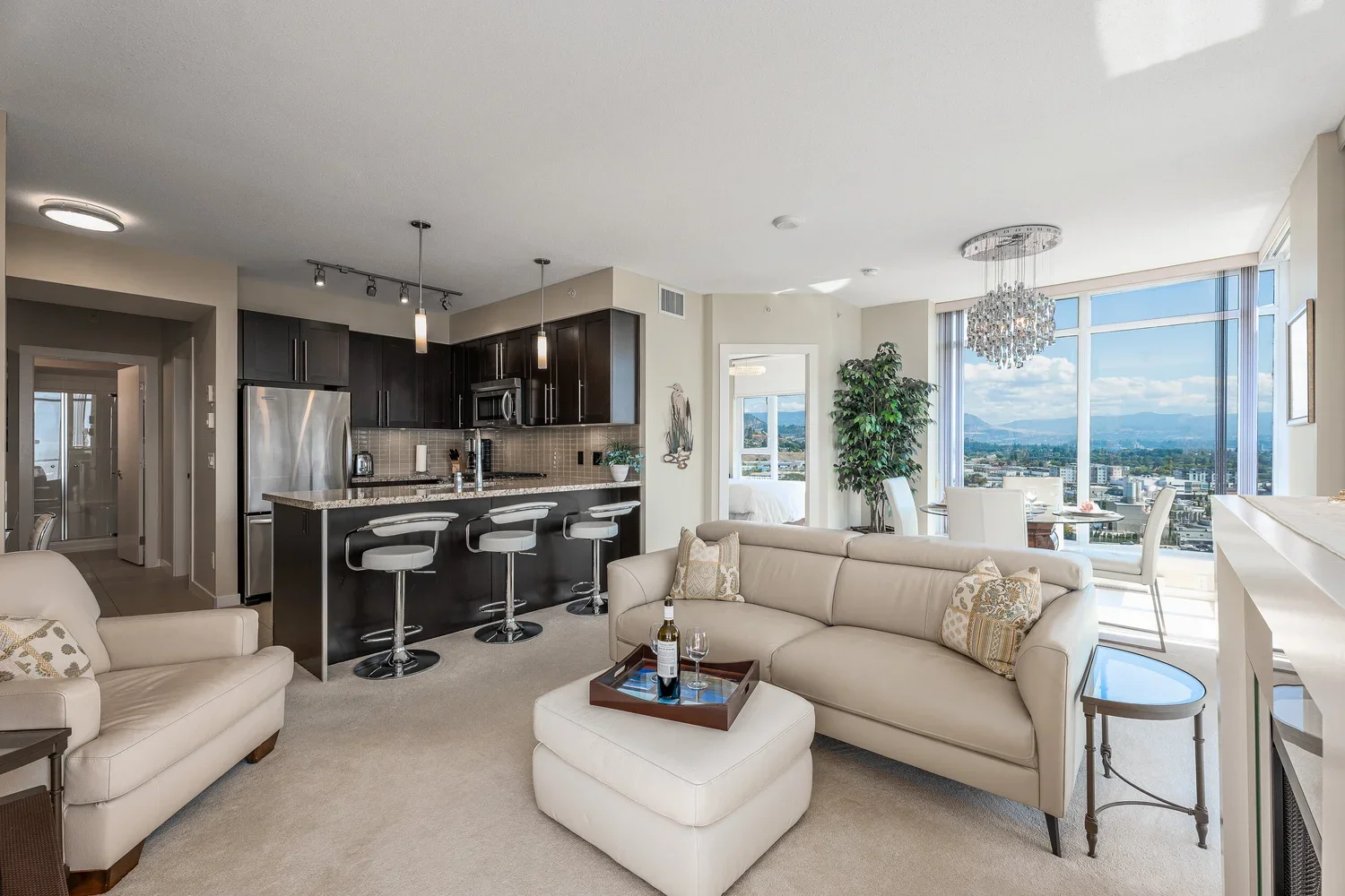 13.jpg-2.webp