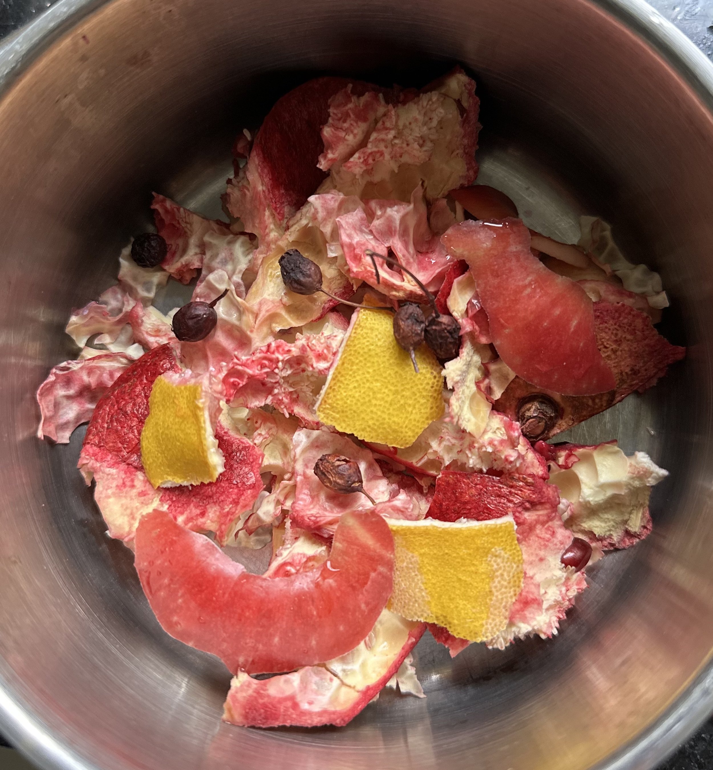 Peels &amp; Pith Before Making Pectin