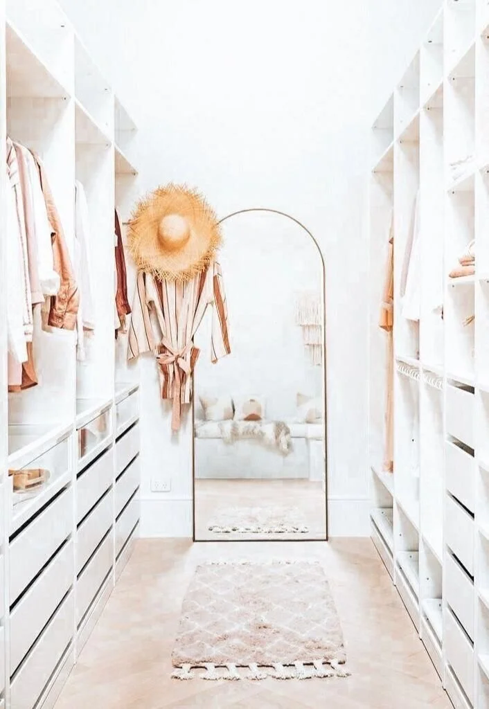 Closet+Photo.jpg