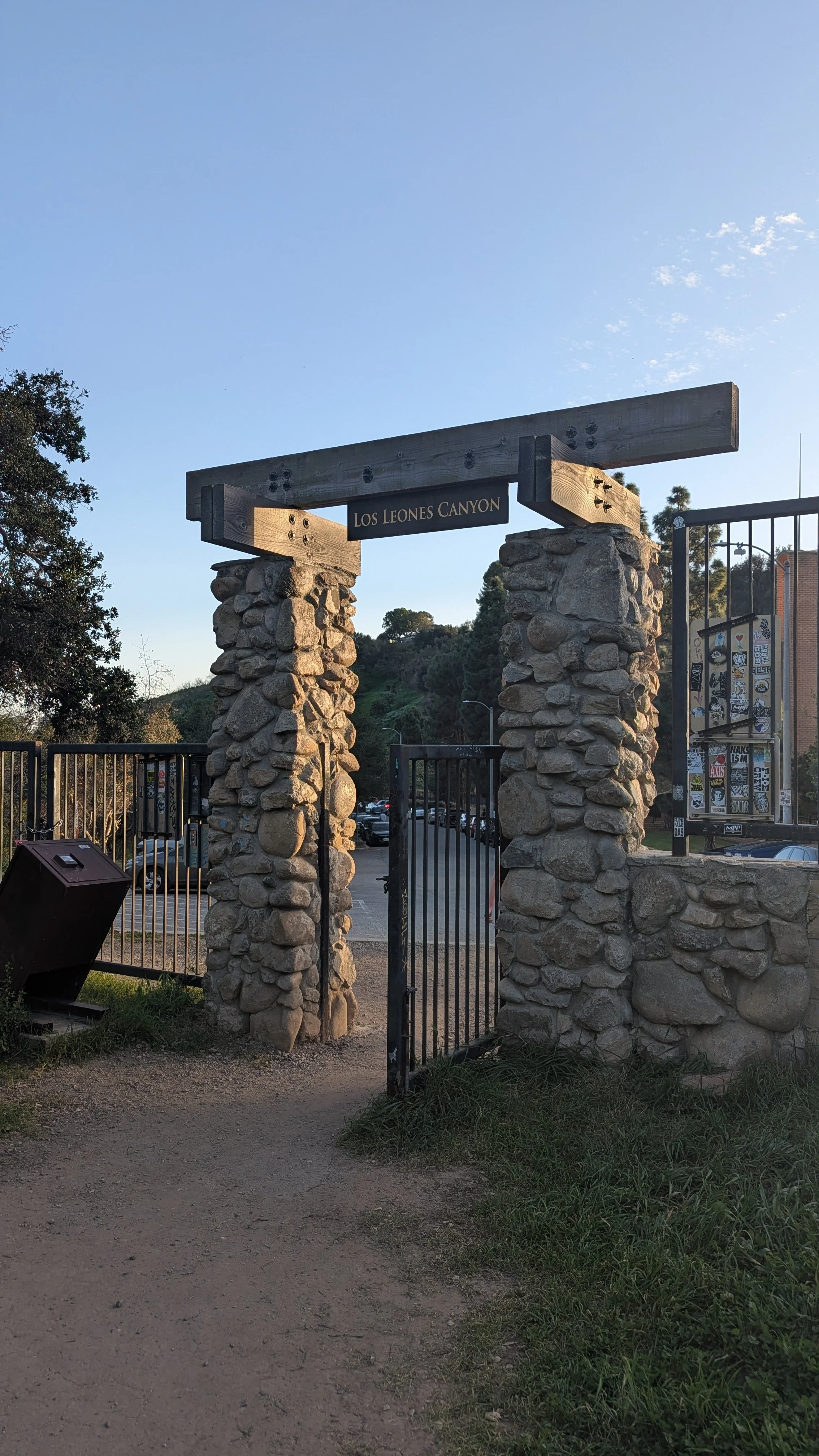 Pacific Palisades Paradise: Discovering the Ultimate Ocean-View Hiking Trail