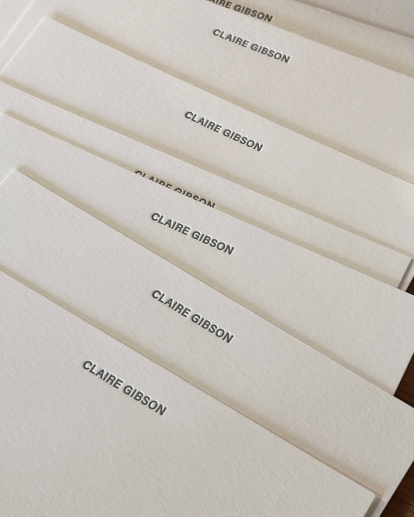 A delightfully subtle set of stationery for @clairecgibson is hot off the press this week!