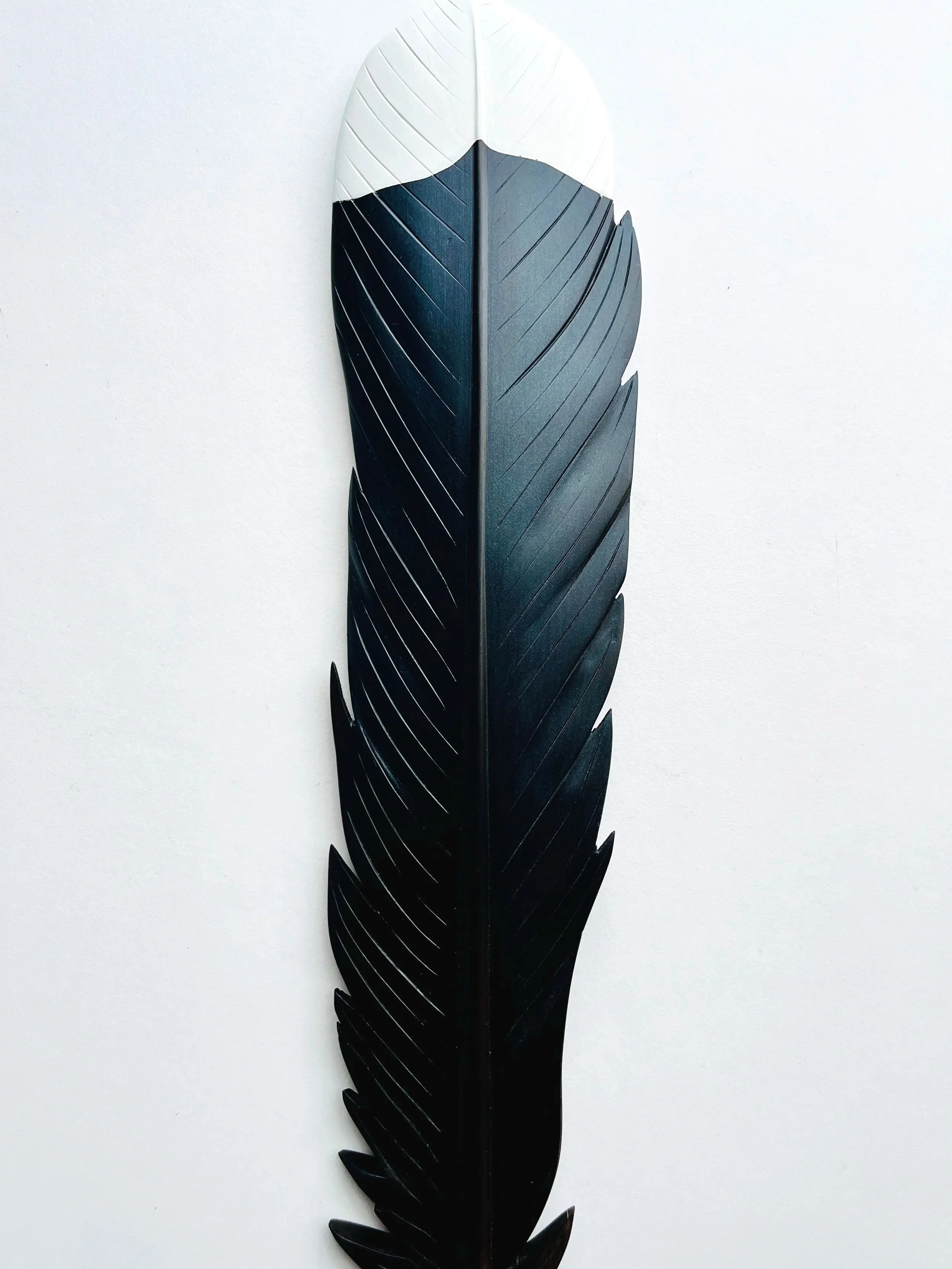 detail+of+matai+huia+feather+art+by+claire+jensen+nz.jpg