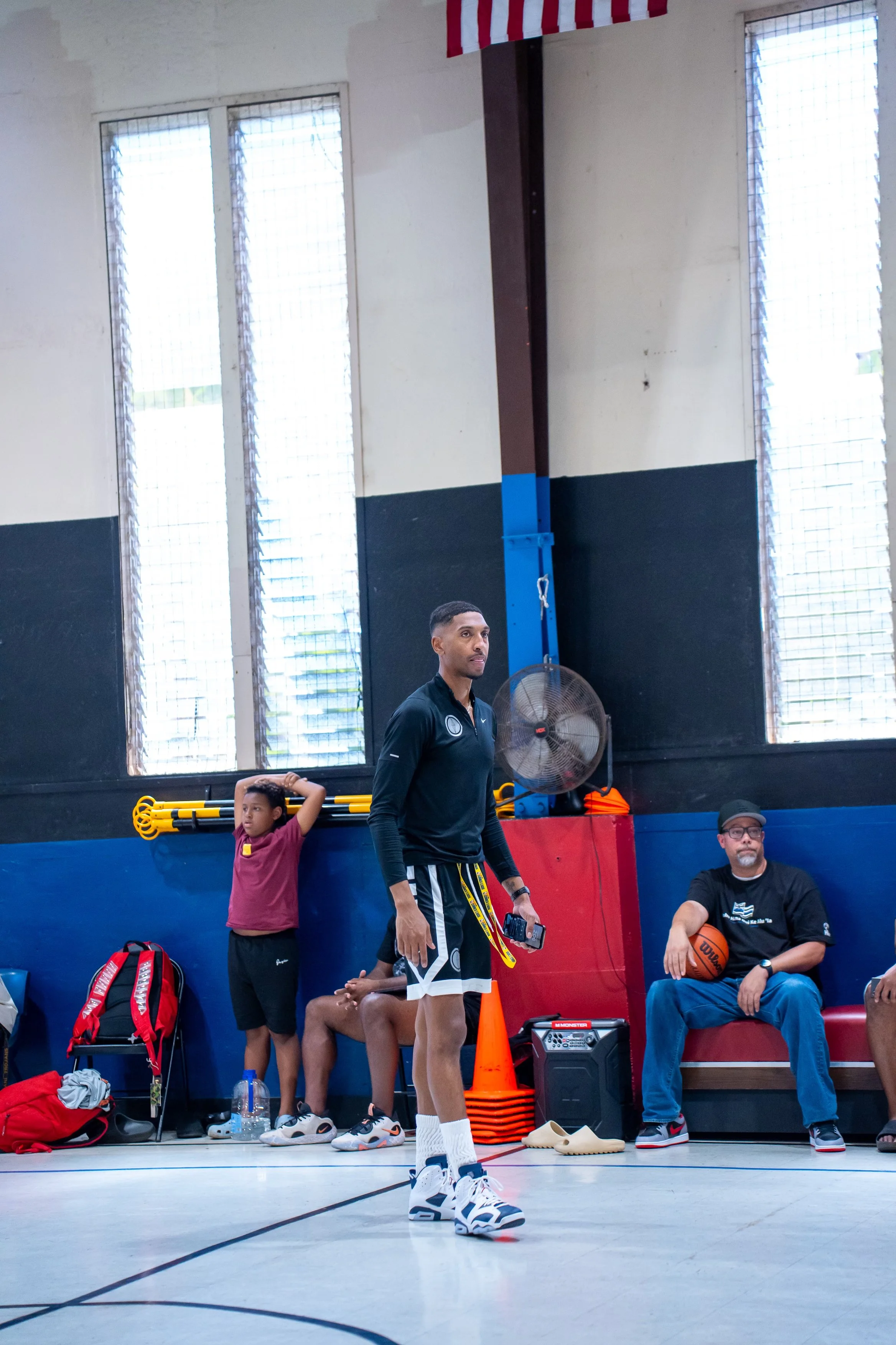 Top 40 Hawaii Dir.jpg