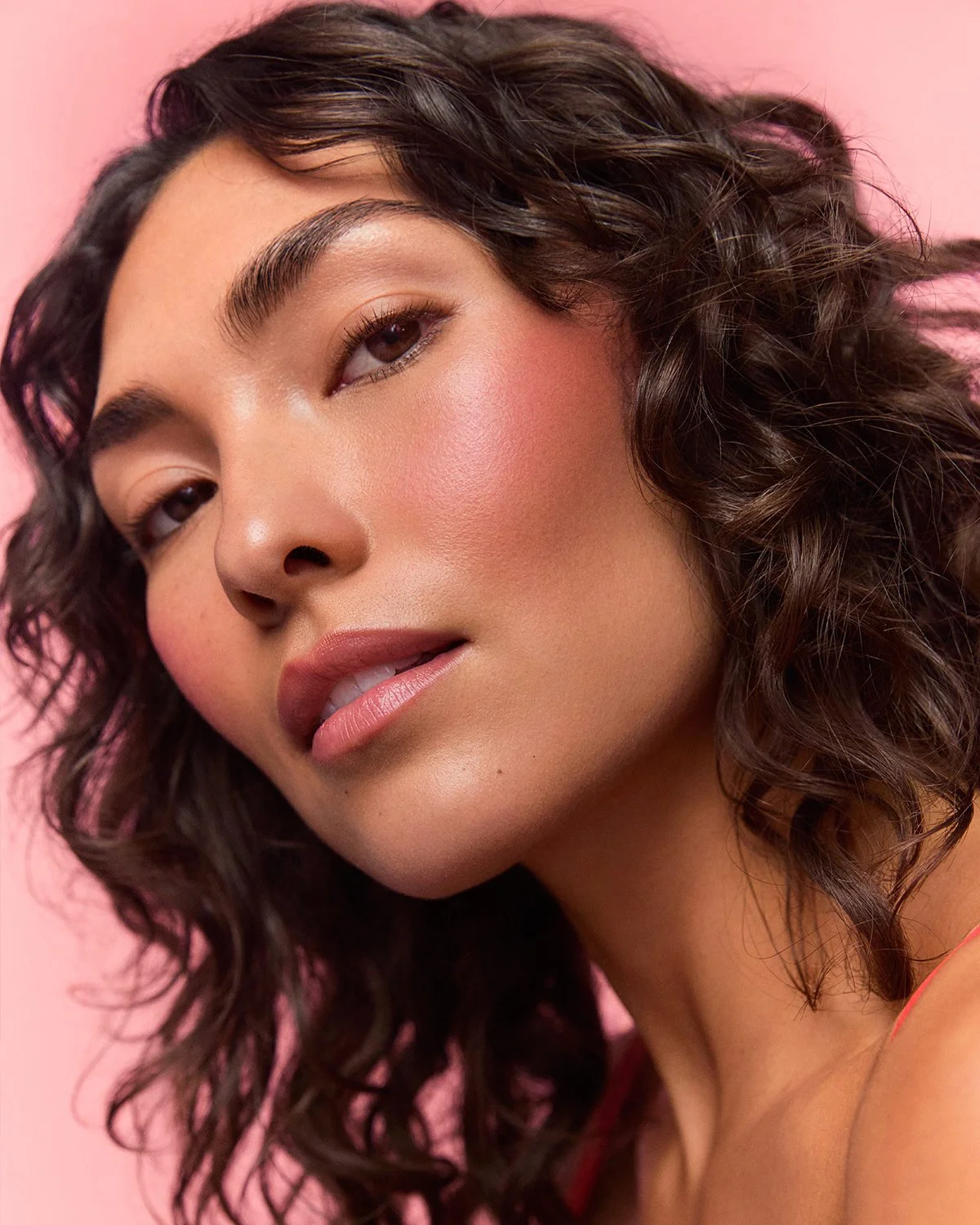 Kosas_Blush-is-Life-2025_On-Model_Heartbeat_Sydney_04.jpg