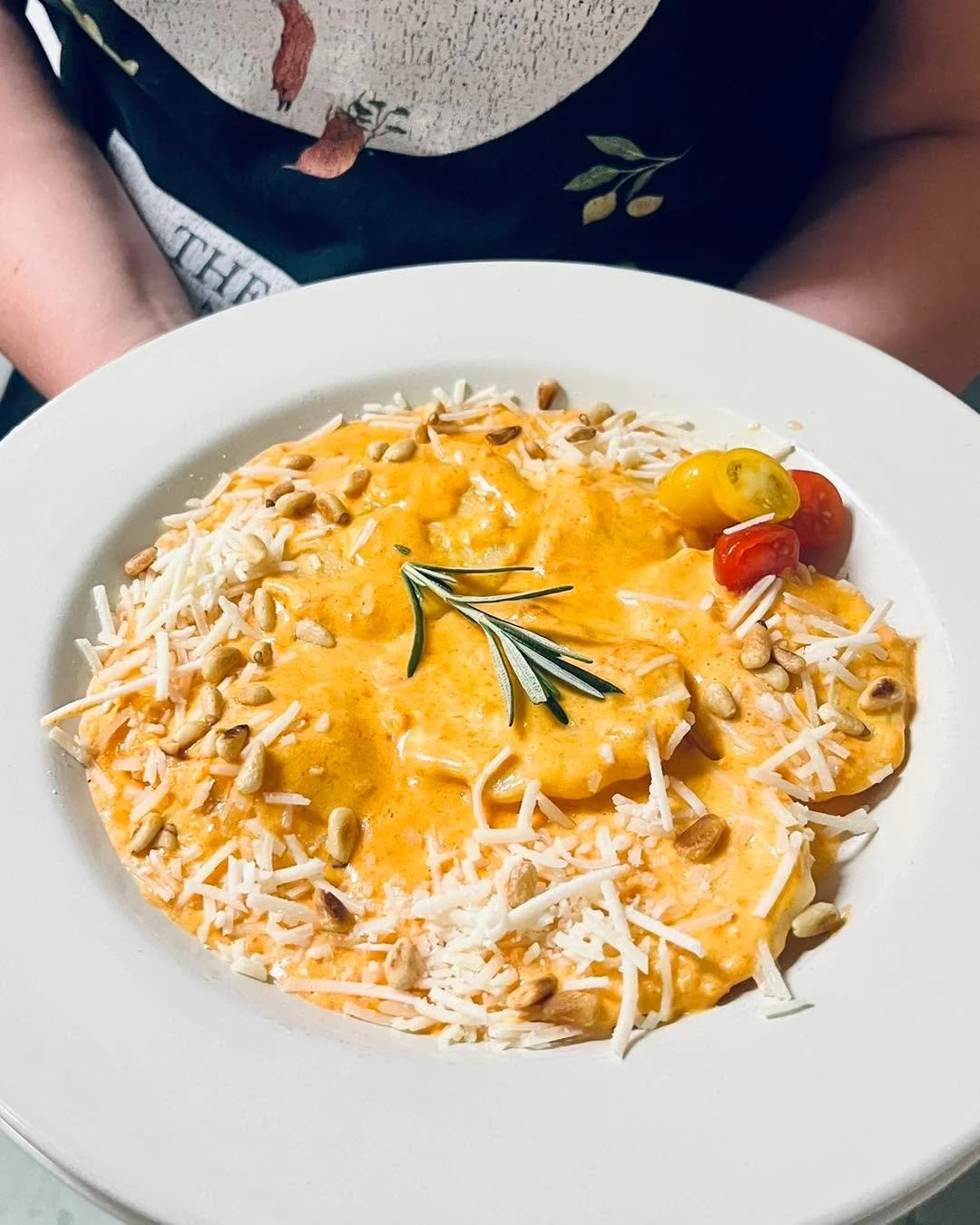 Sun-dried tomato pesto is back in the house!