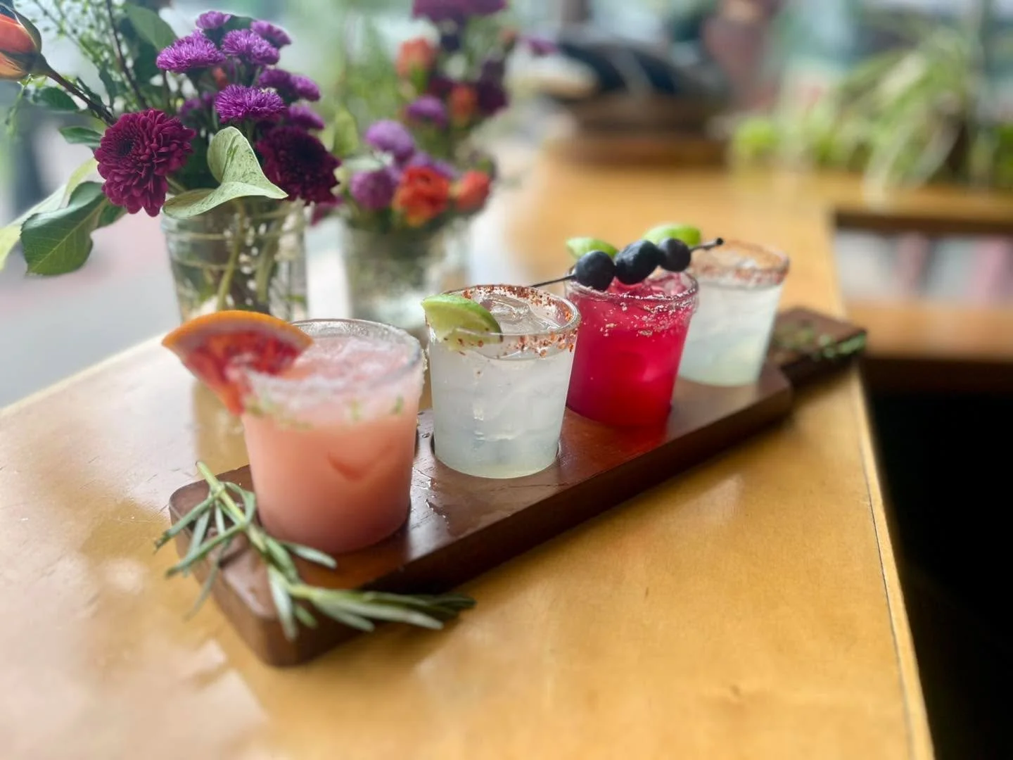 Margarita flights are back! For a limited time only, while they last 🍋&zwj;🟩🌺🫐

We still have a few reservations left for our birthday celebration tonight 

☎️ (802) 528-5991

Doors open at 4:30 🦆